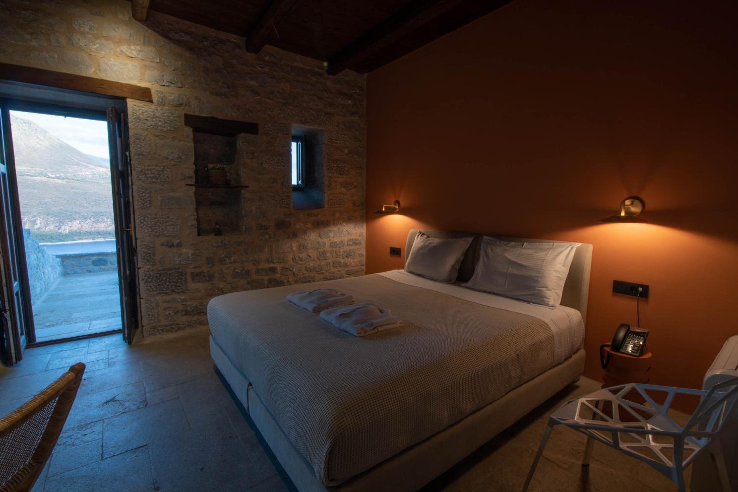 Executive Double Room - Photo 4
