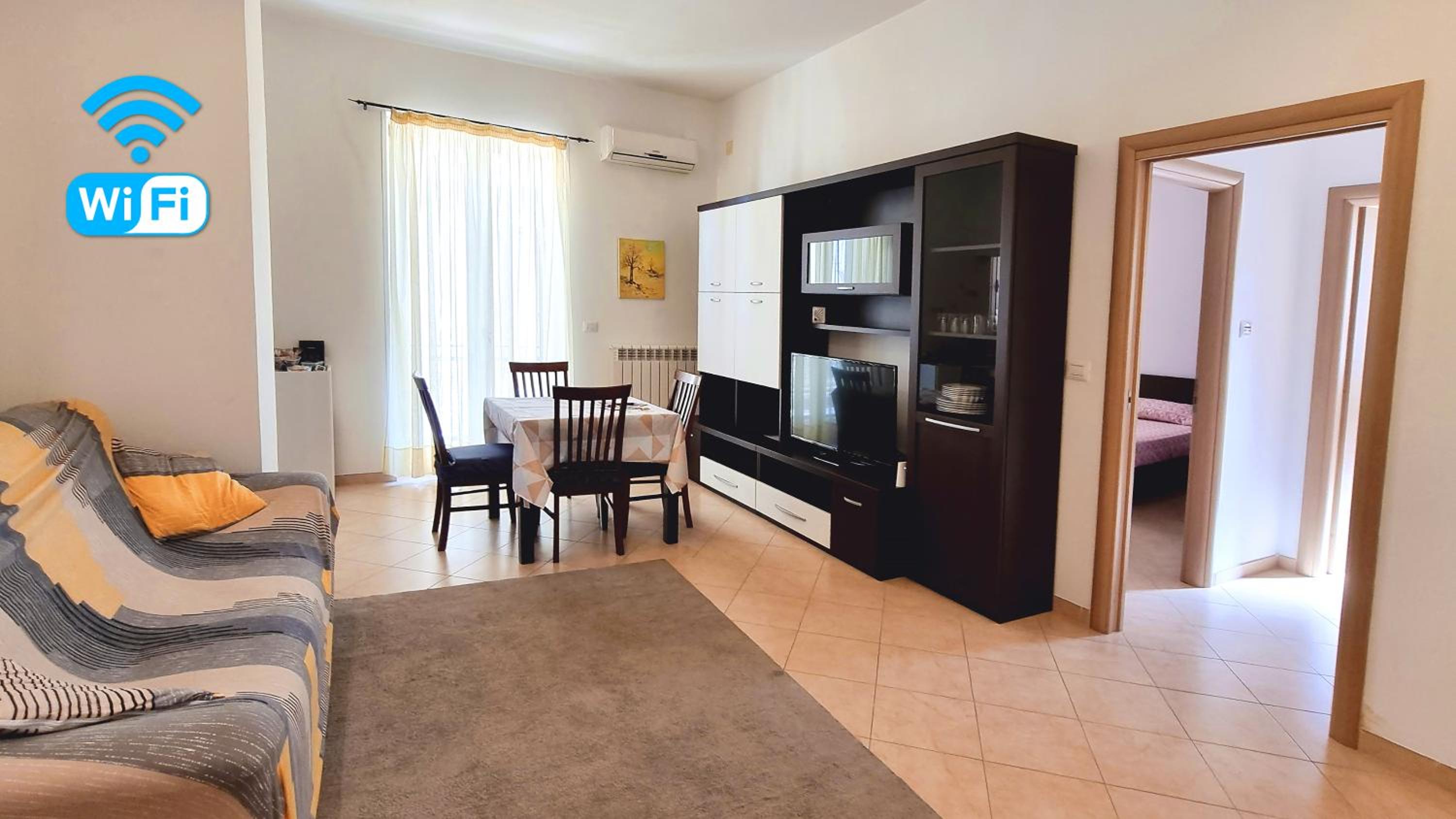 One-Bedroom Apartment