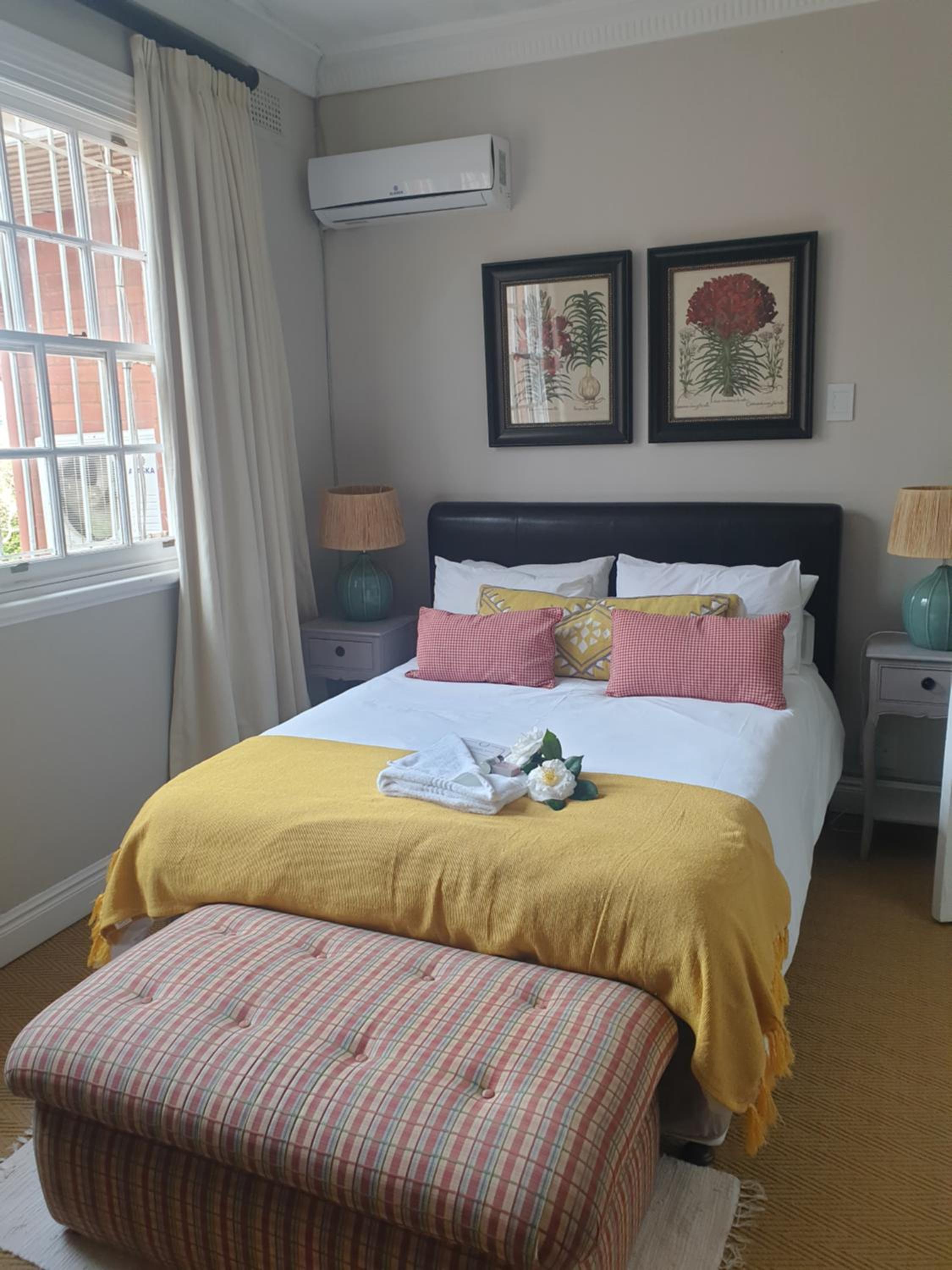 Deluxe Double Room with Shower photo 1