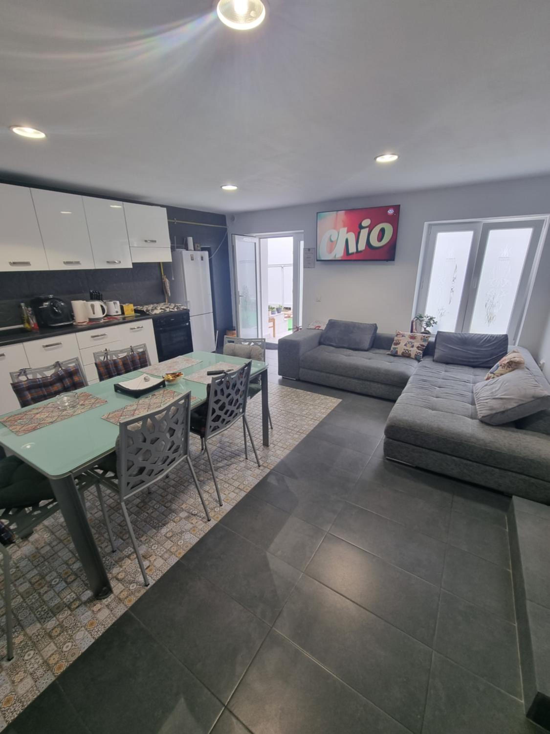 Two-Bedroom Apartment - Photo 13