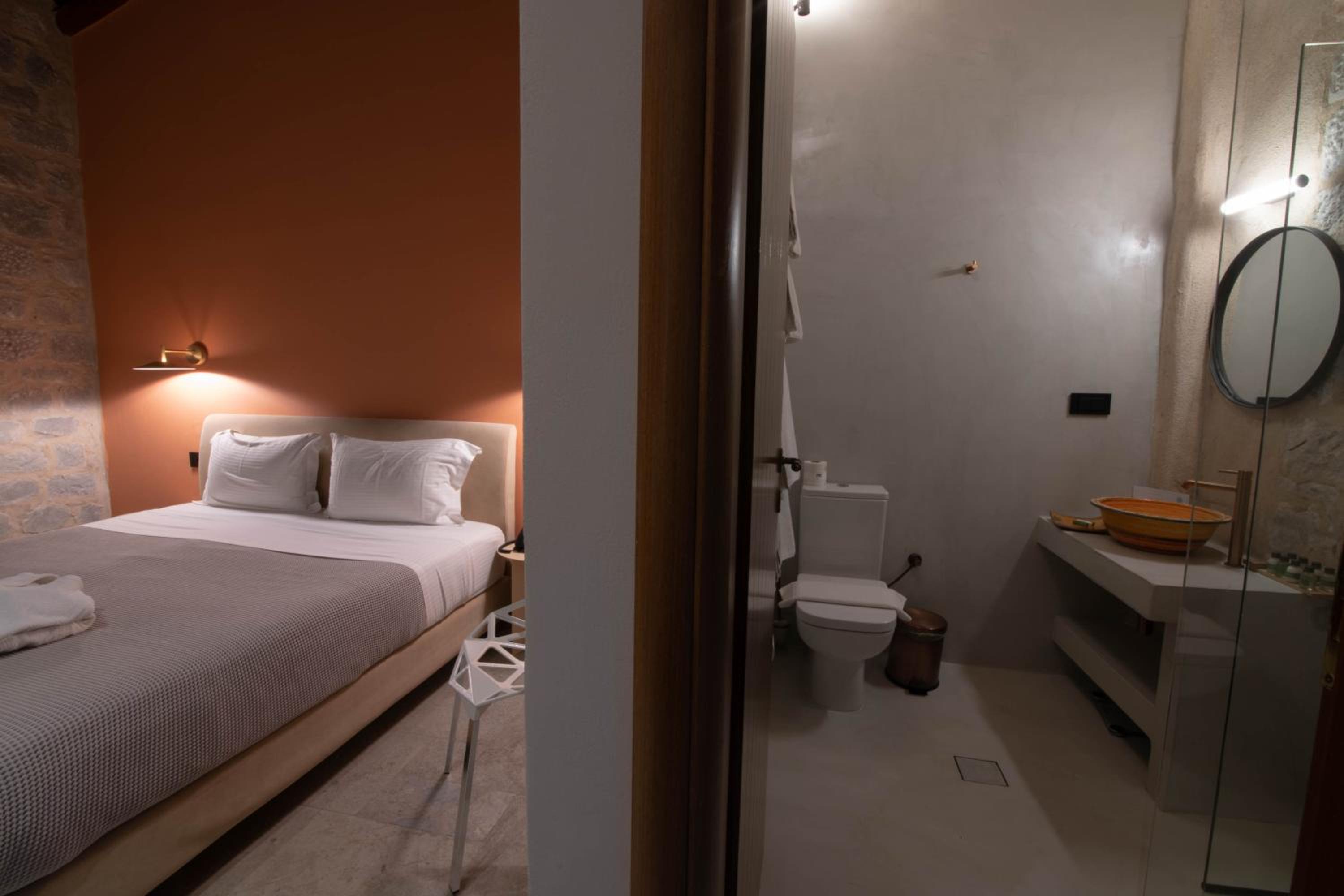 Executive Double Room - Photo 6