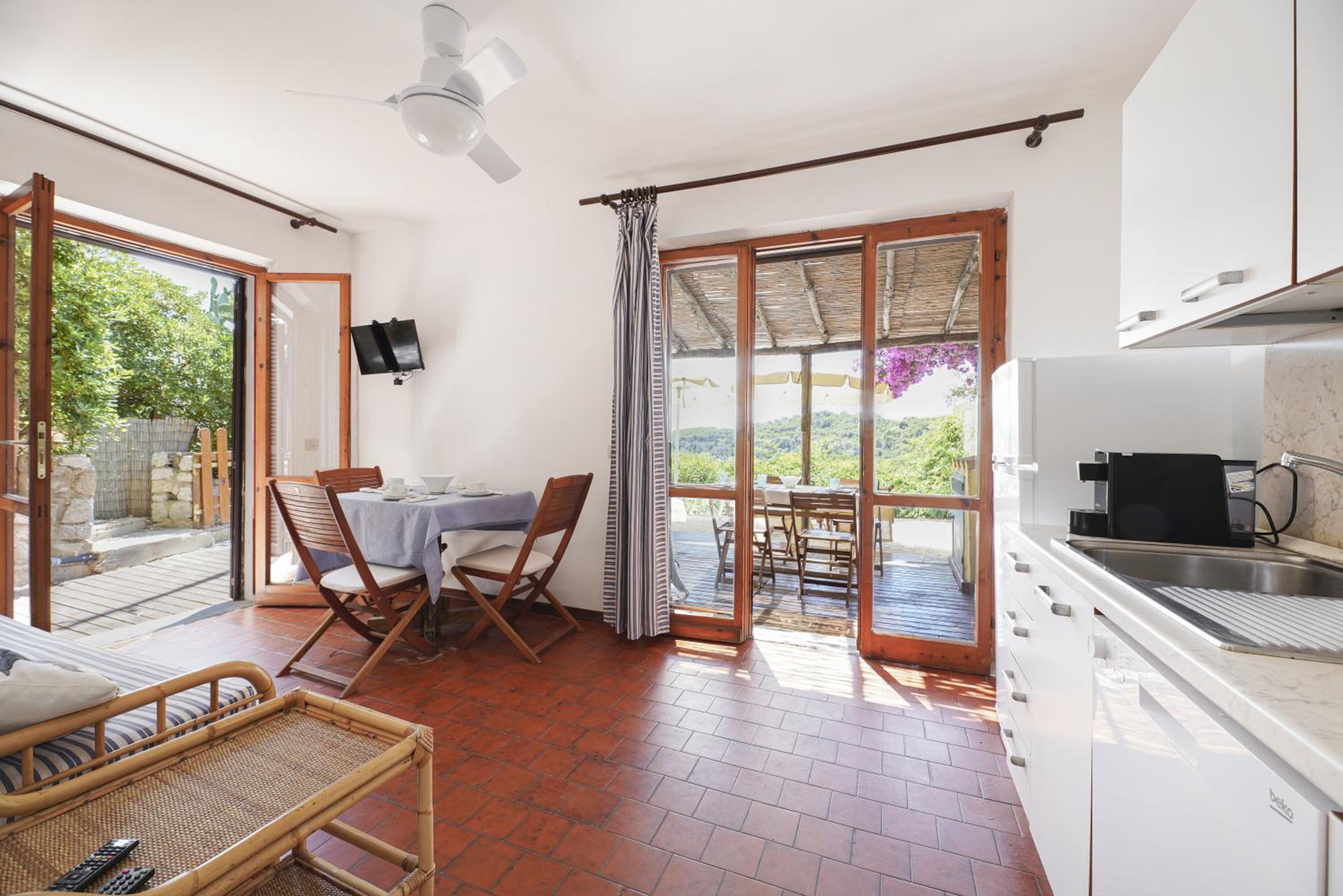 One-Bedroom Vacation Home with Terrace photo 1
