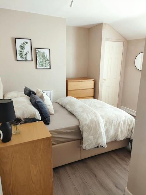 Two-Bedroom House photo 3
