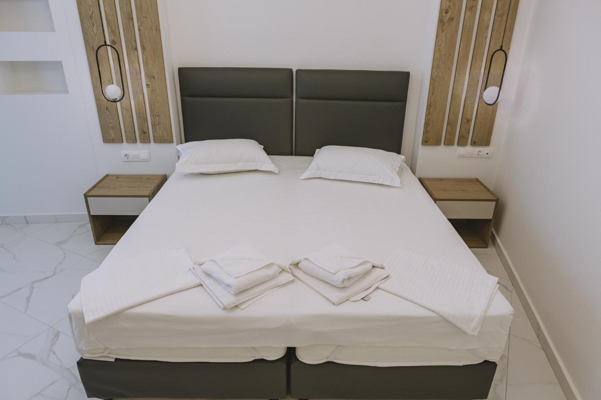 Double Room with Balcony photo 3