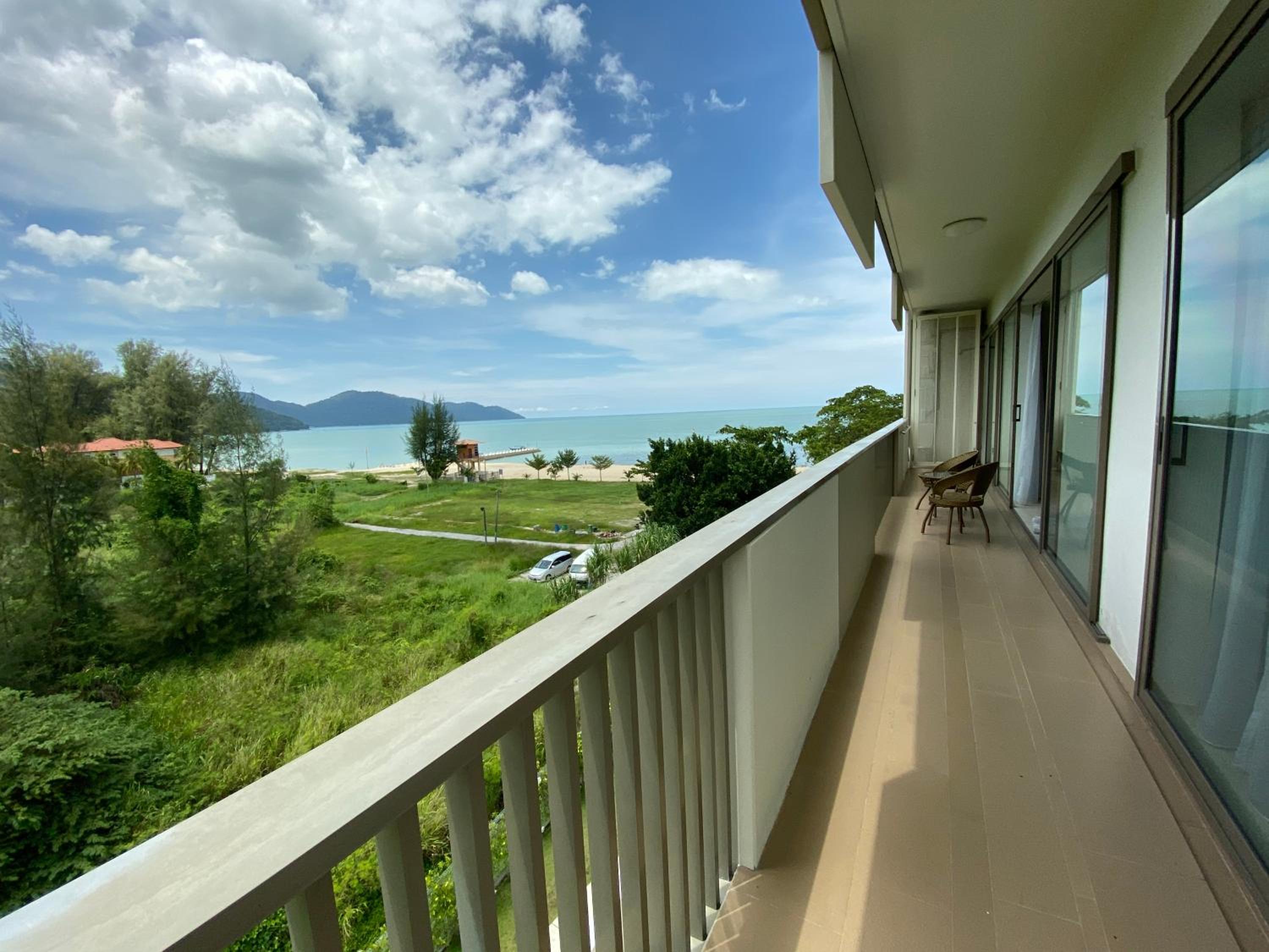 Apartment with Sea View photo 2