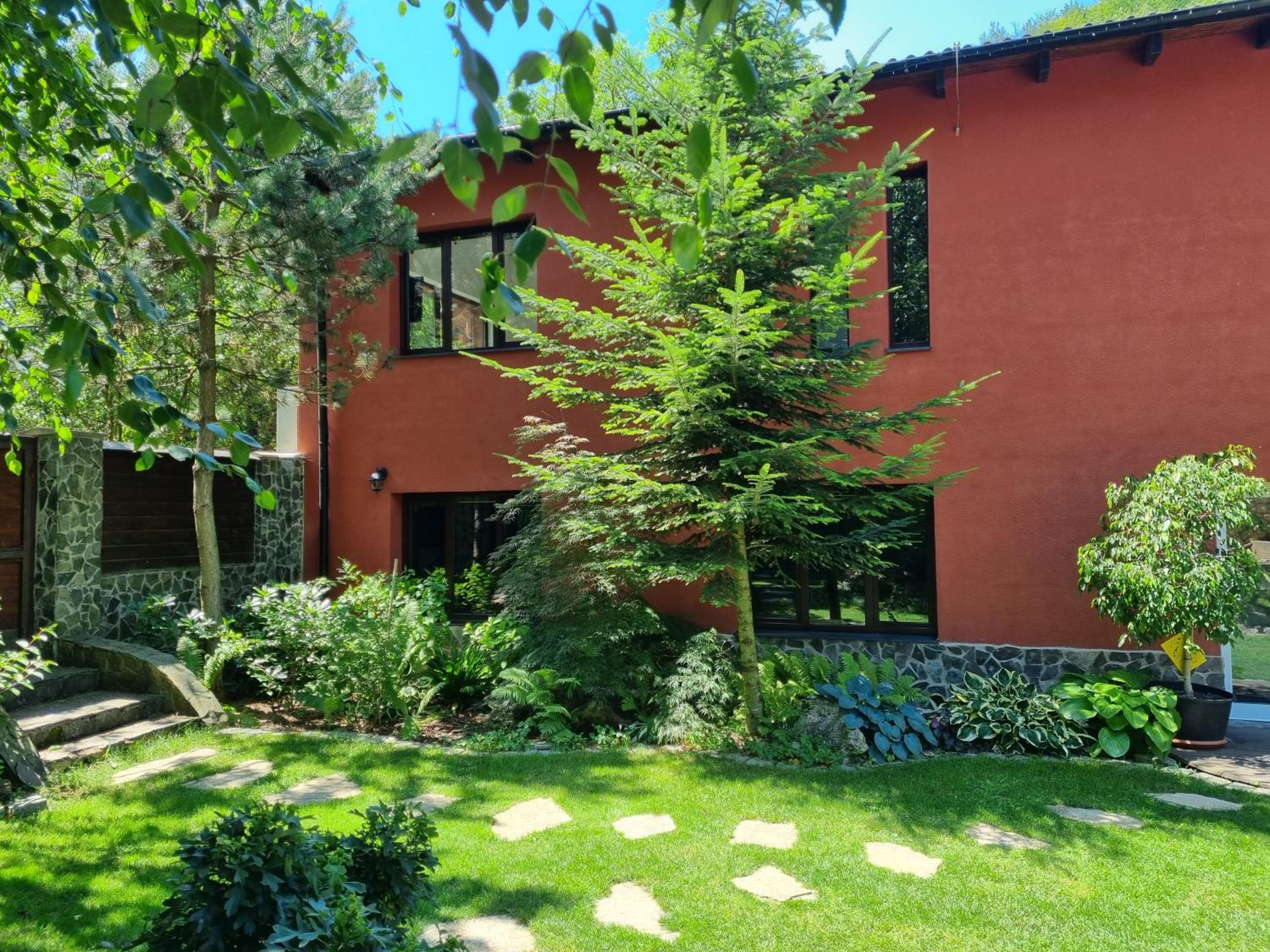 Three-Bedroom Villa photo 1