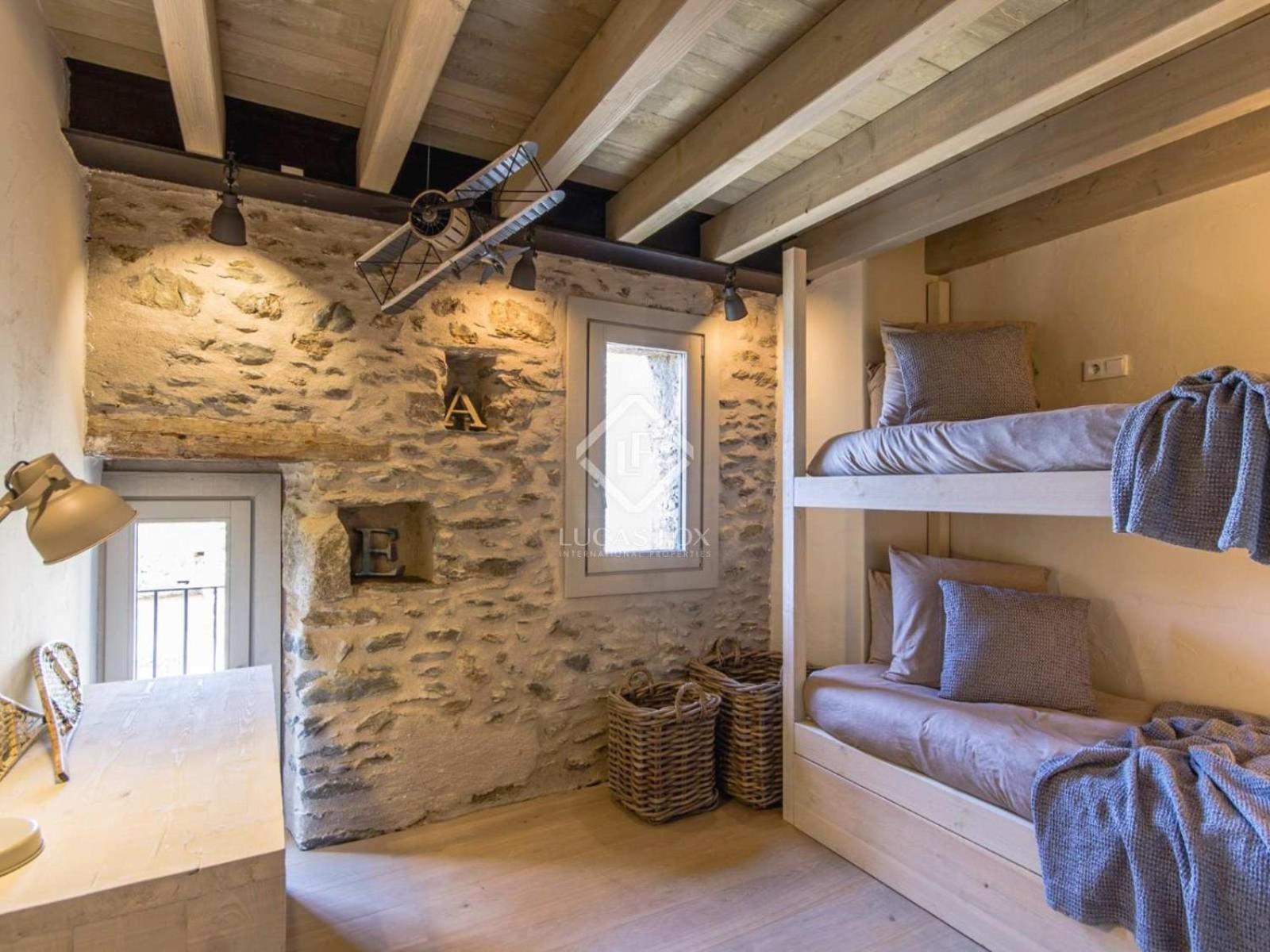 Three-Bedroom Villa photo 3