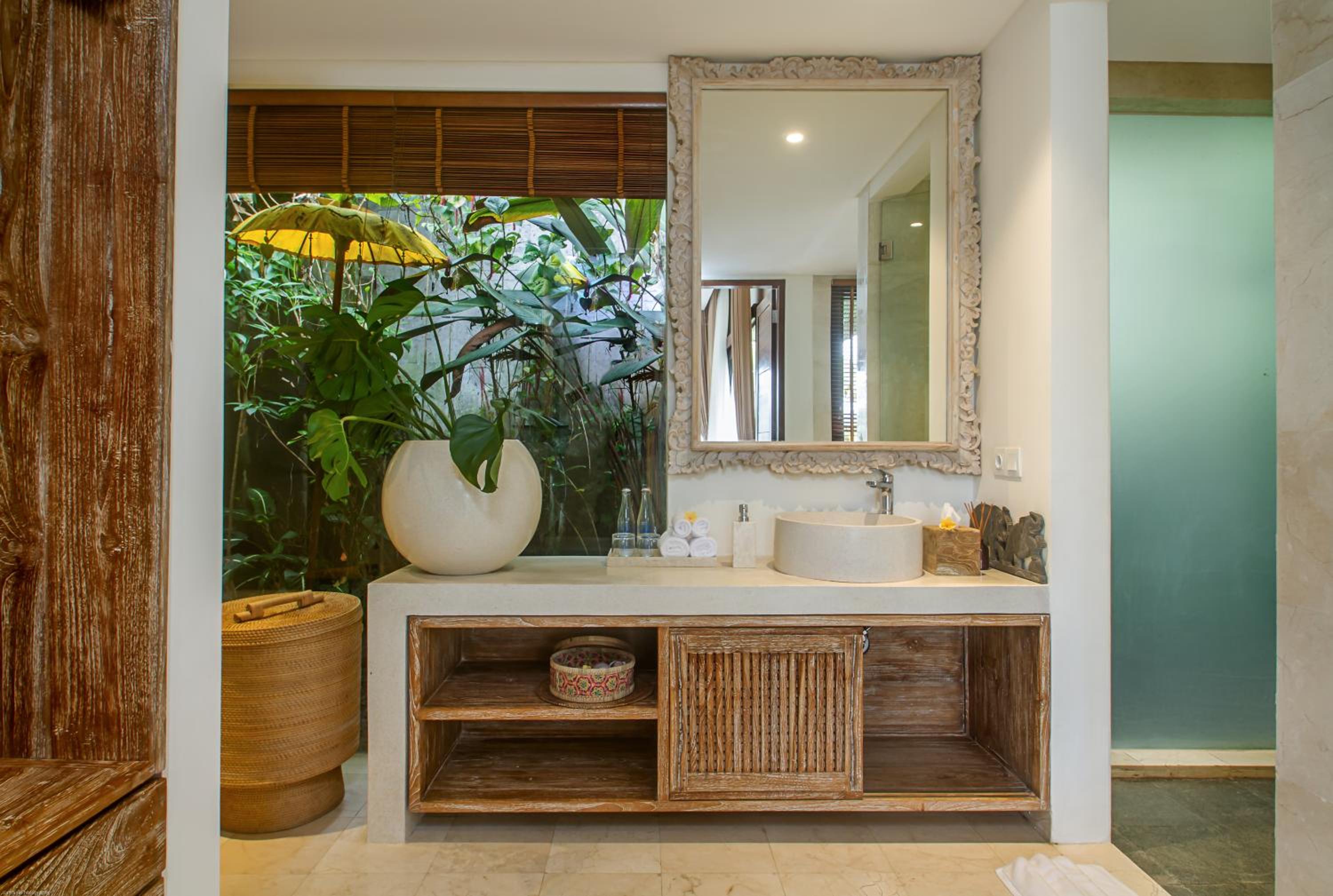 Suite with Balcony - Photo 5