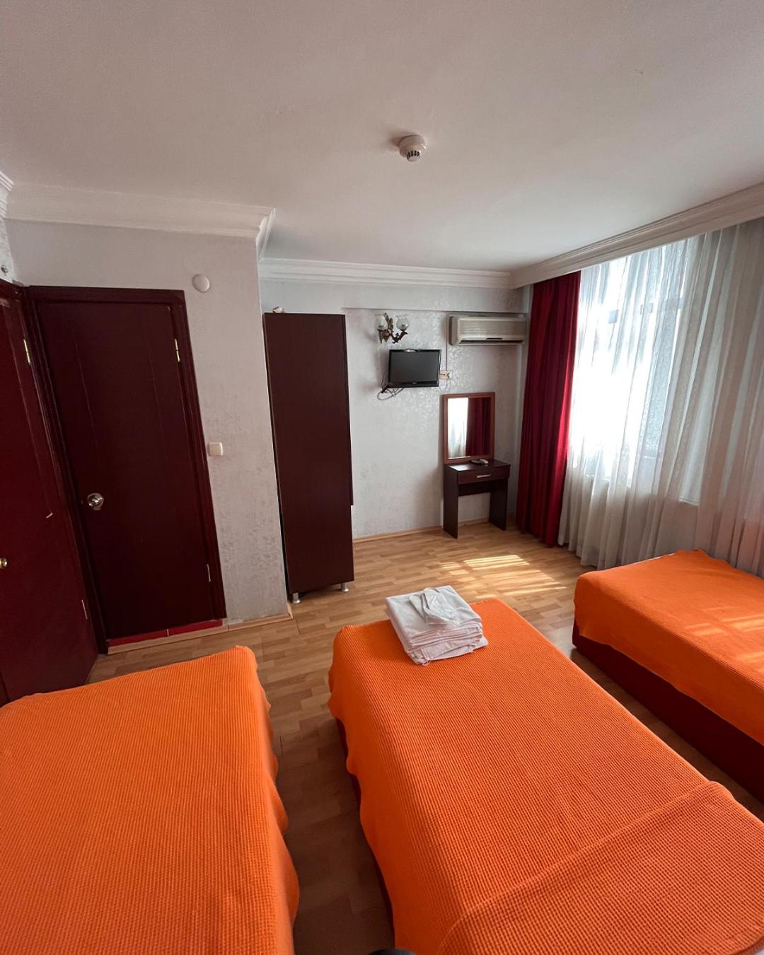 Triple Room photo 3