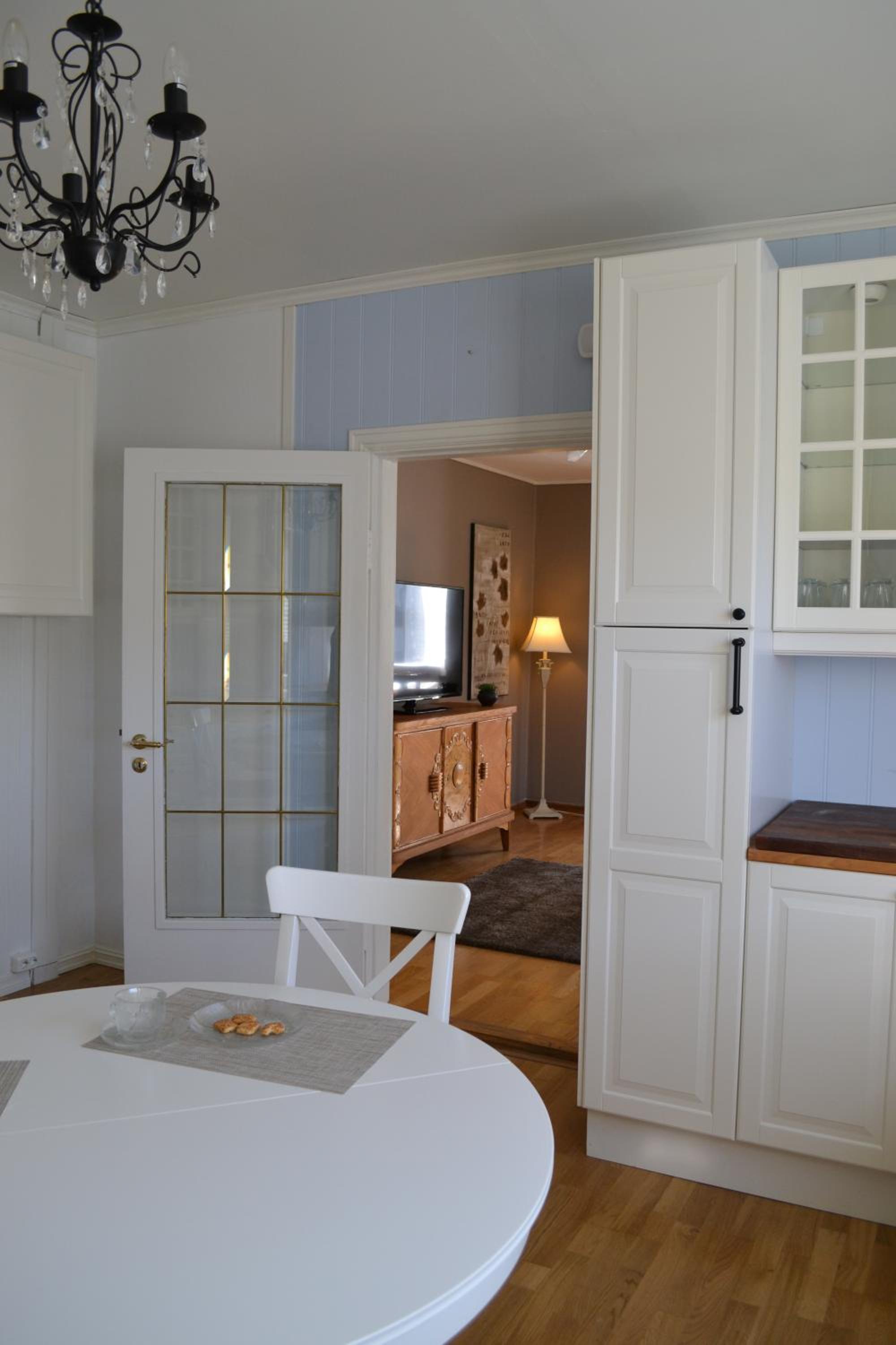 One-Bedroom Apartment - Photo 9