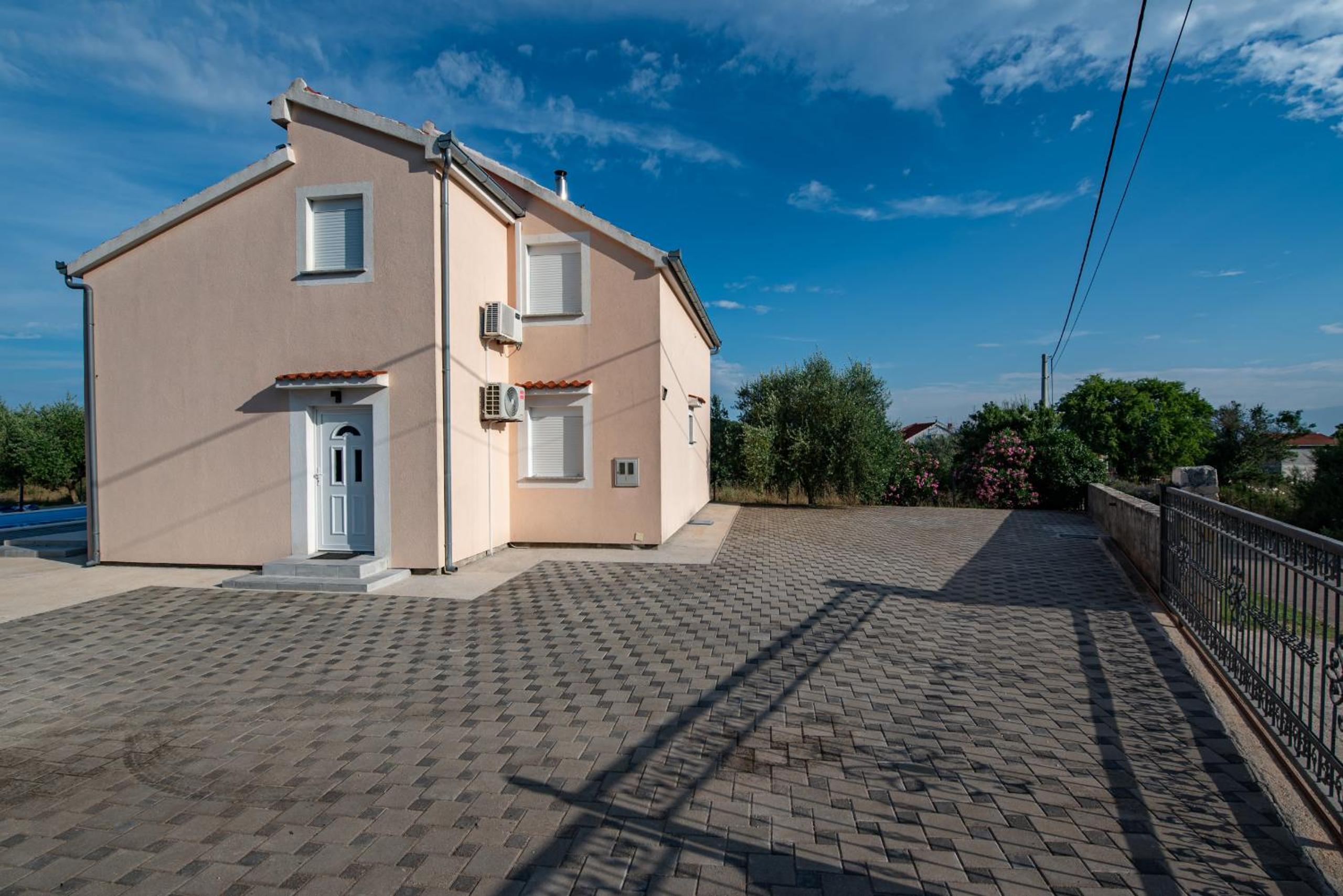 Holiday Home photo 2