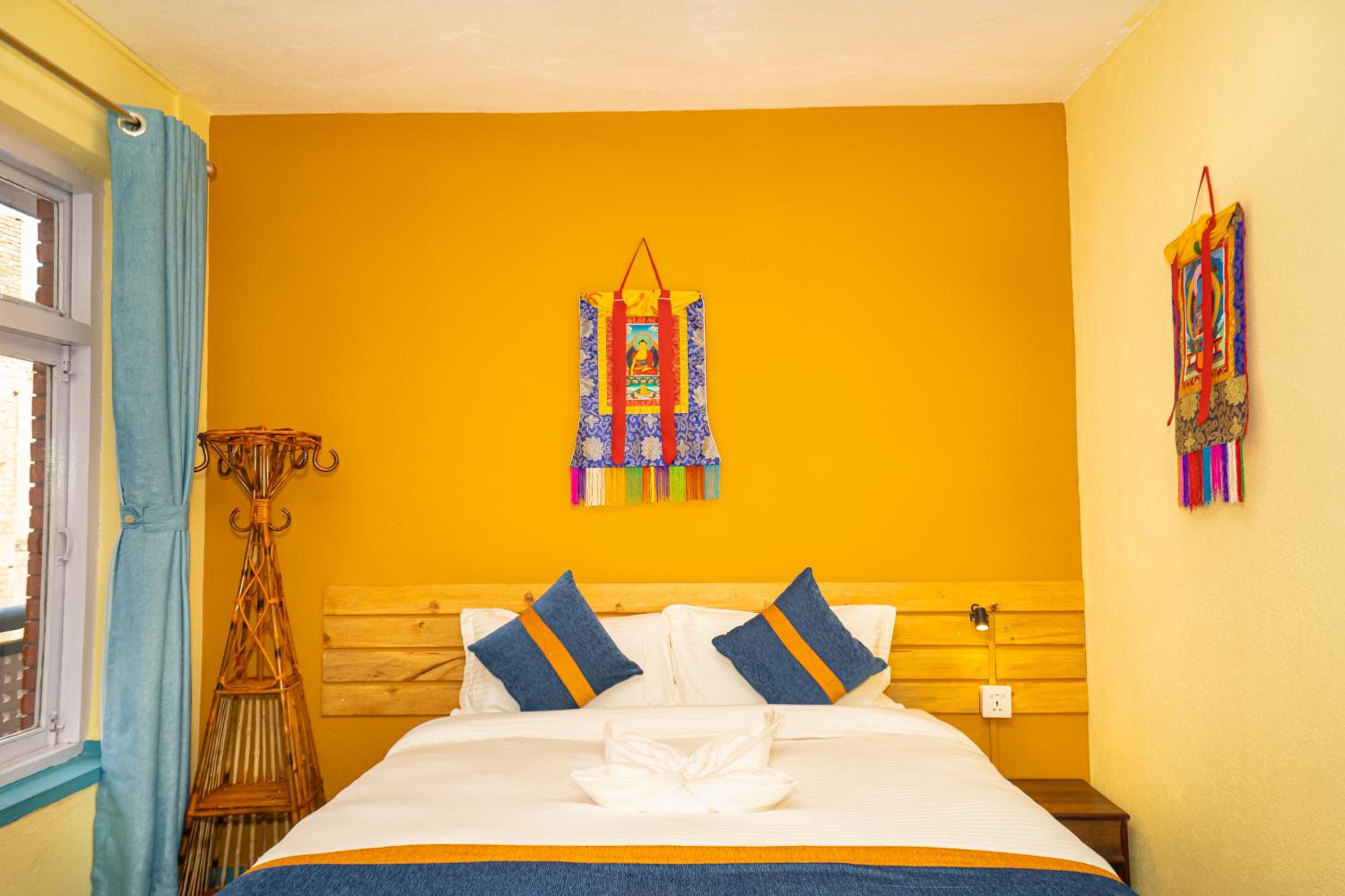 Budget Double Room - Photo 15