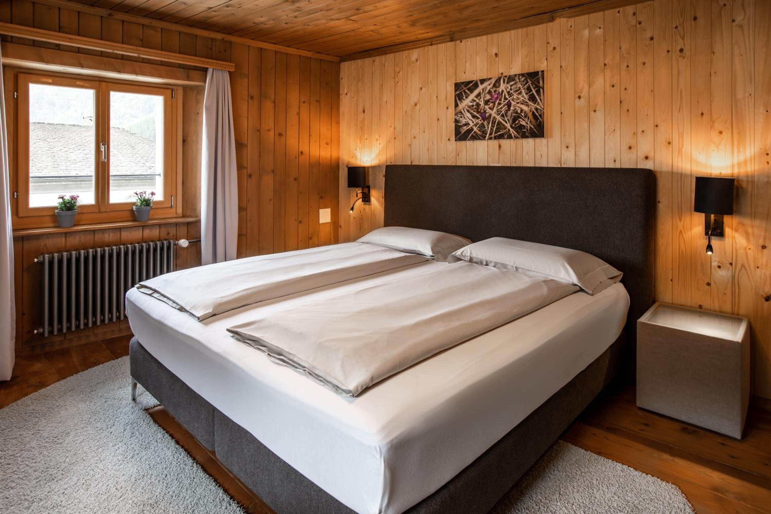 Suite - Photo 10