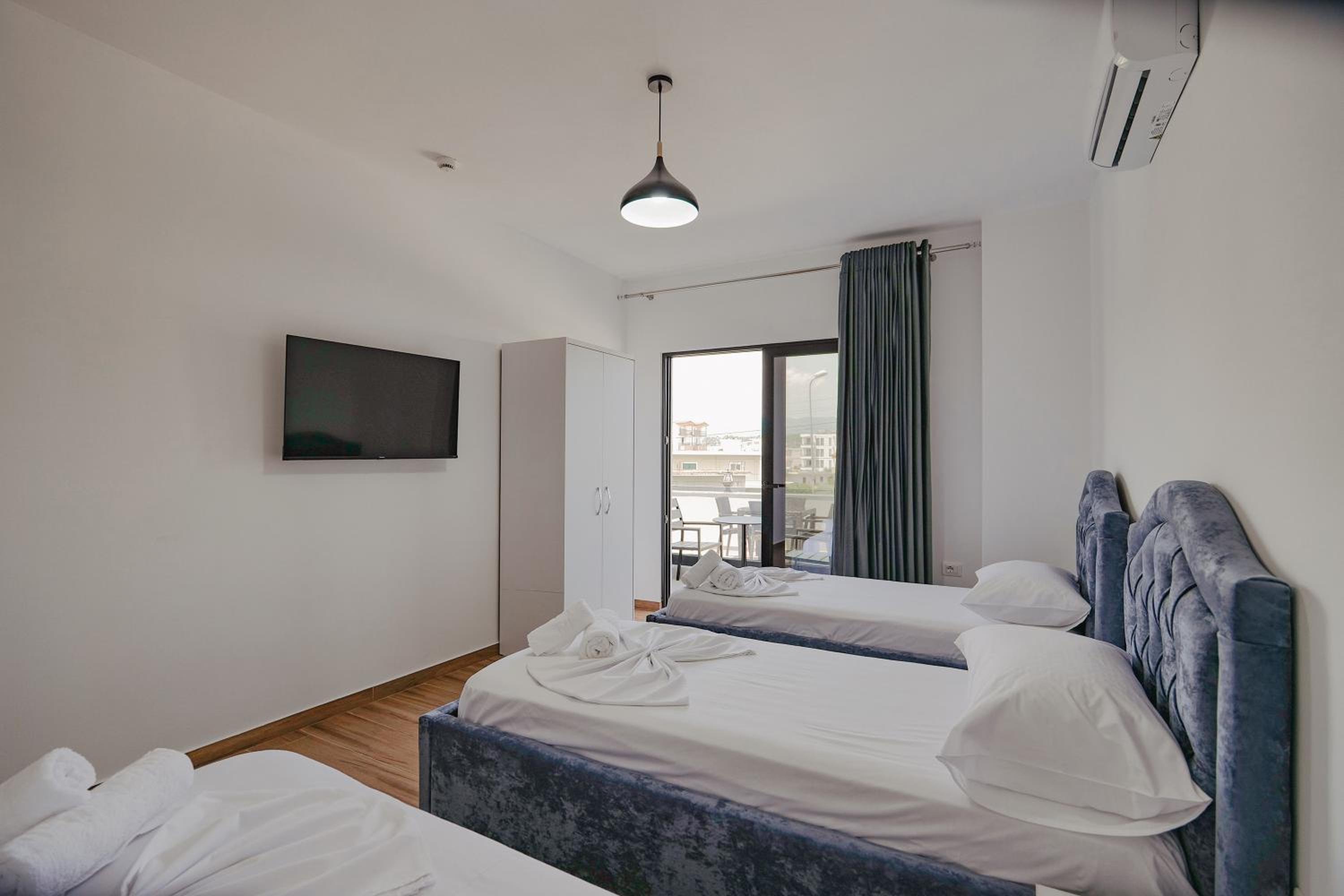 Triple Room with Balcony photo 1