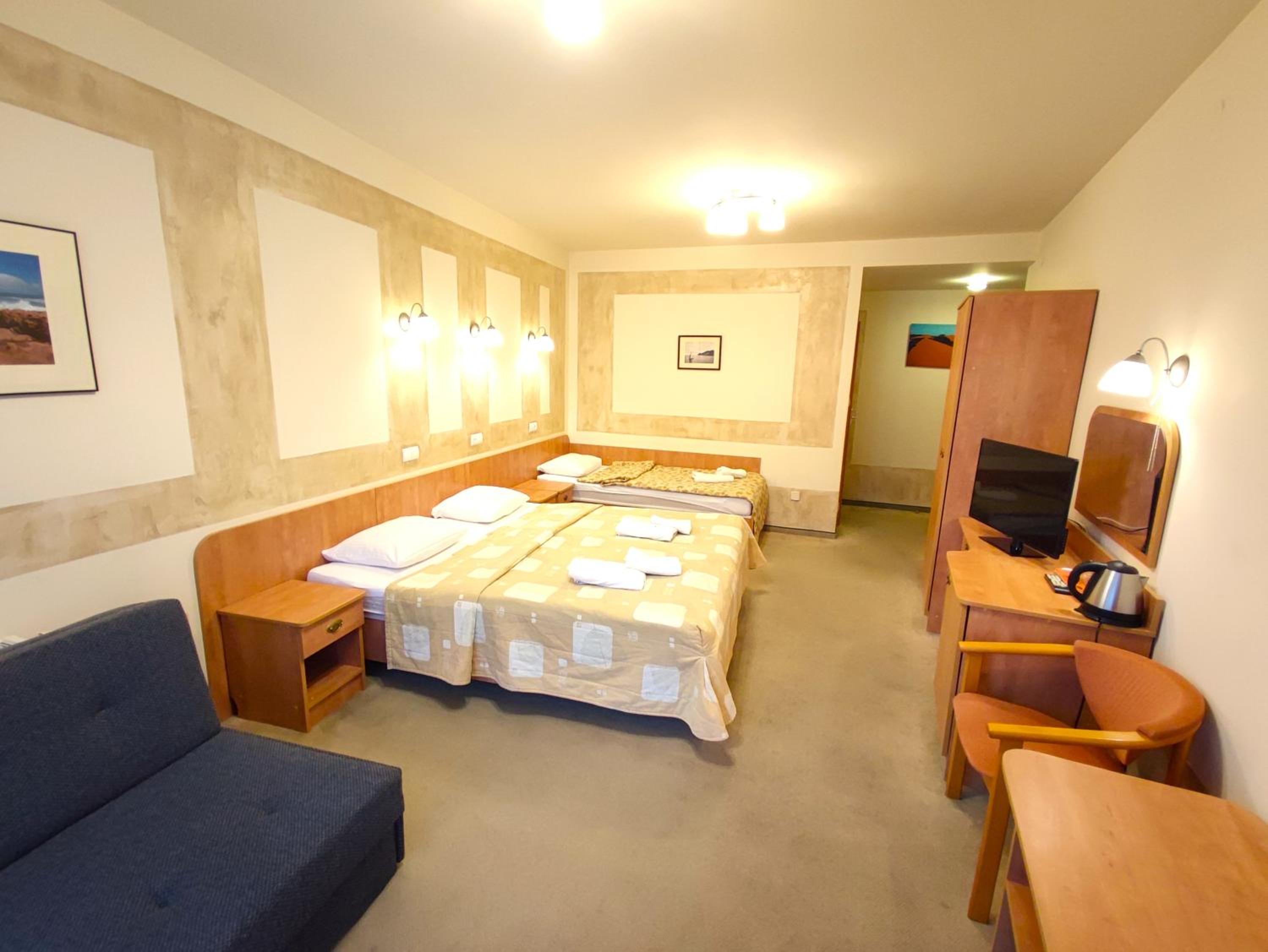 Triple Room with Balcony photo 1