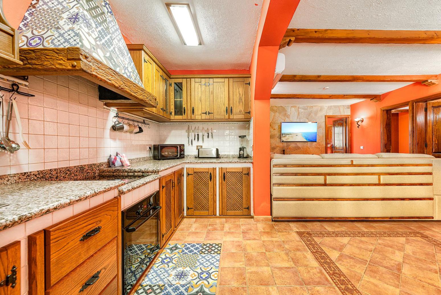 Three-Bedroom Villa photo 2