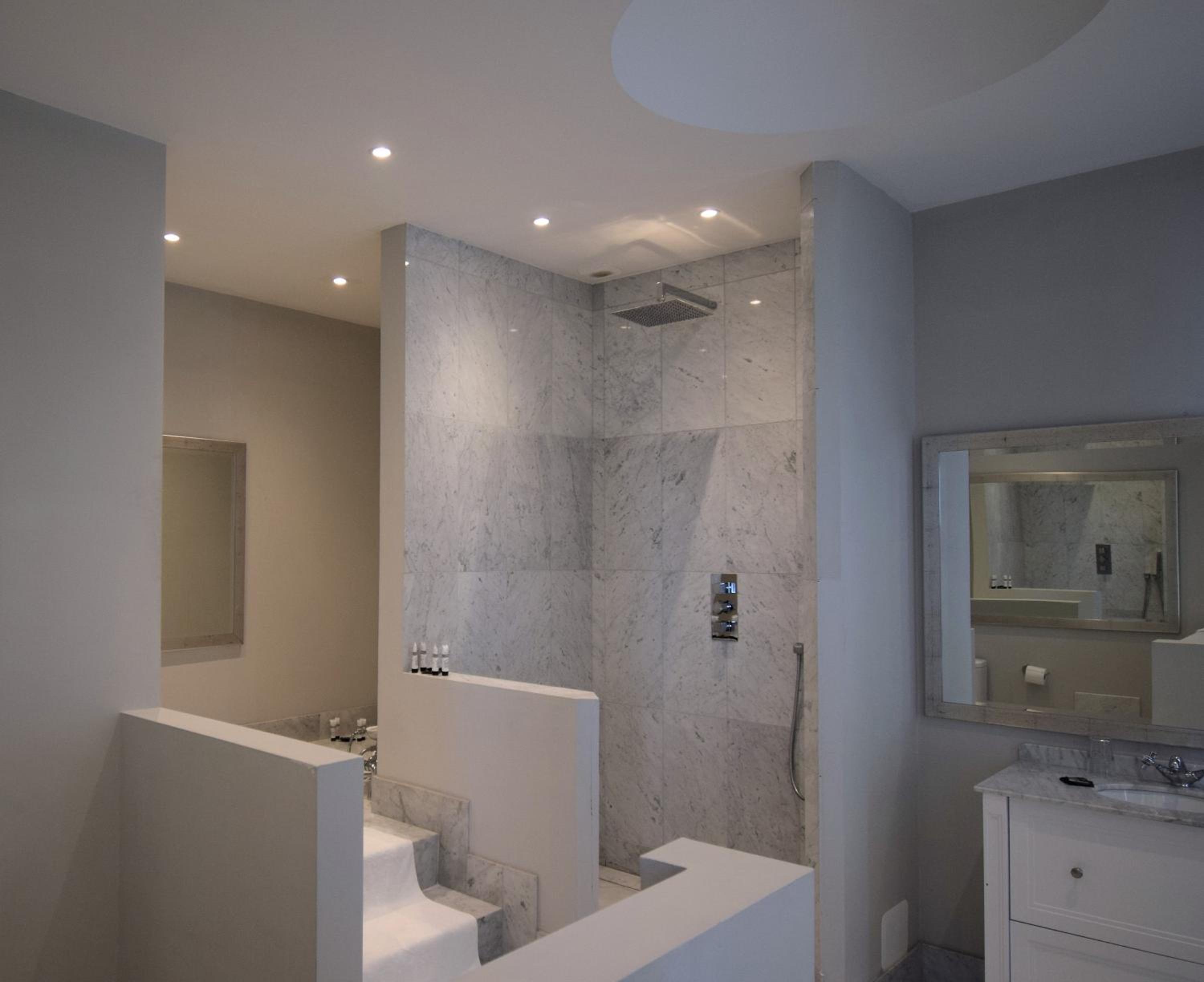 Junior Suite with Sea View - Photo 21