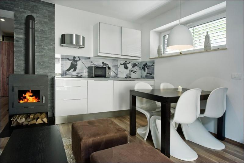Apartment with Shared Sauna and Jacuzzi photo 2