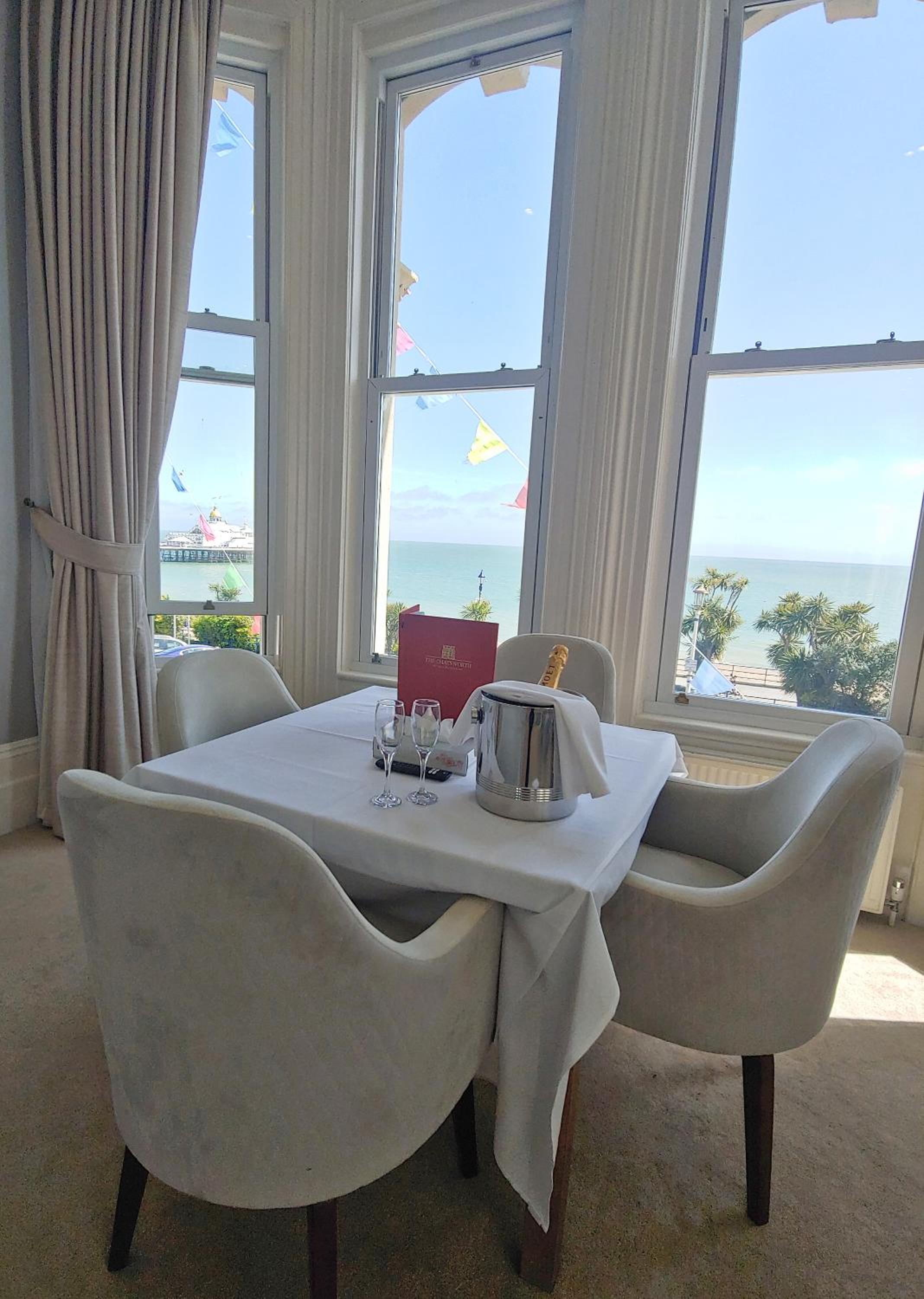 Junior Suite with Sea View - Photo 9