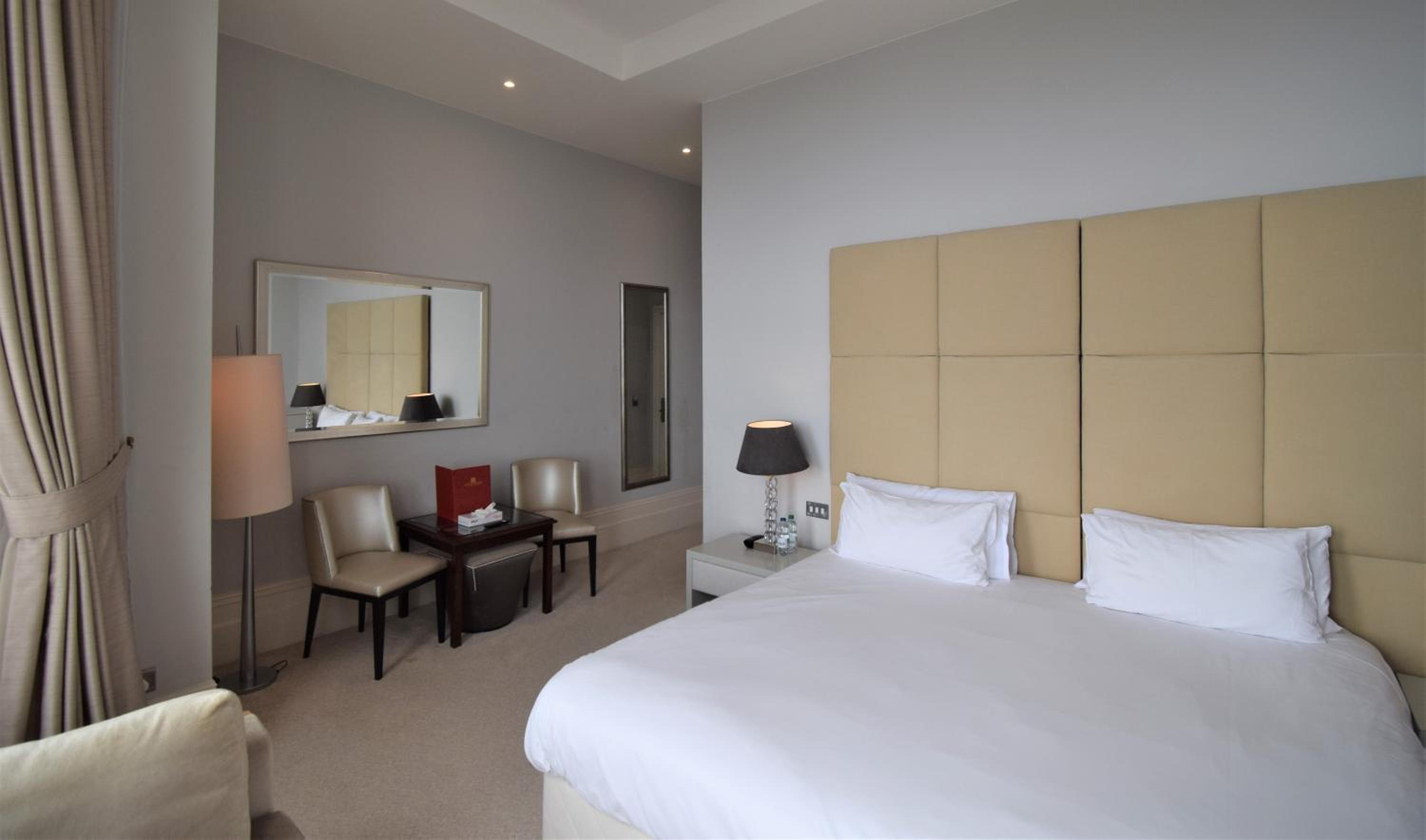 Executive Double Room with Sea View - Photo 11