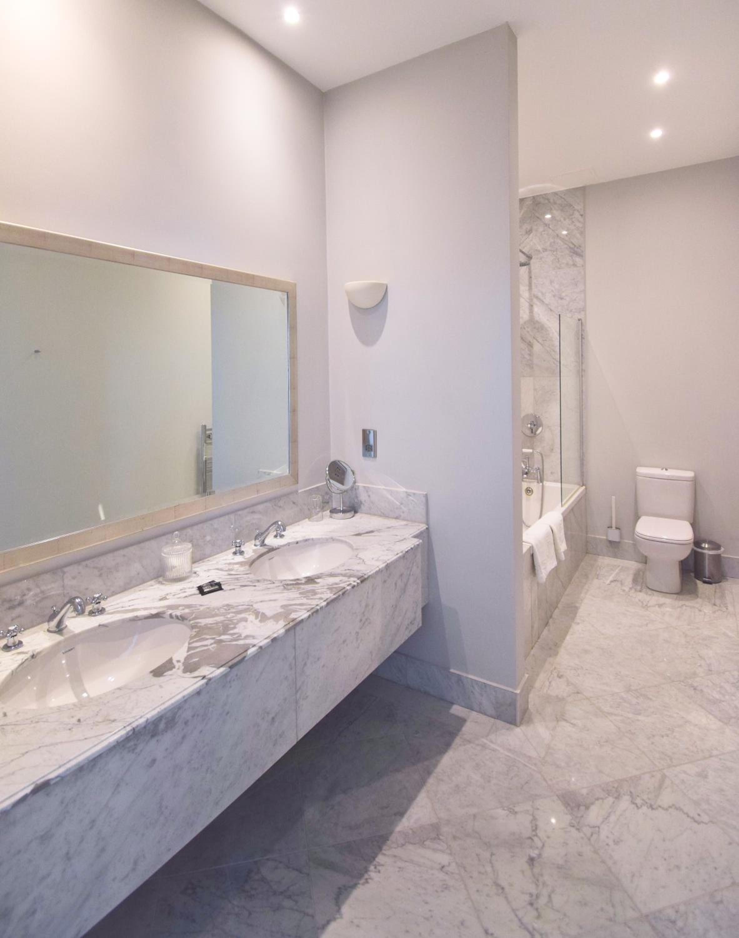Executive Double Room with Sea View - Photo 7