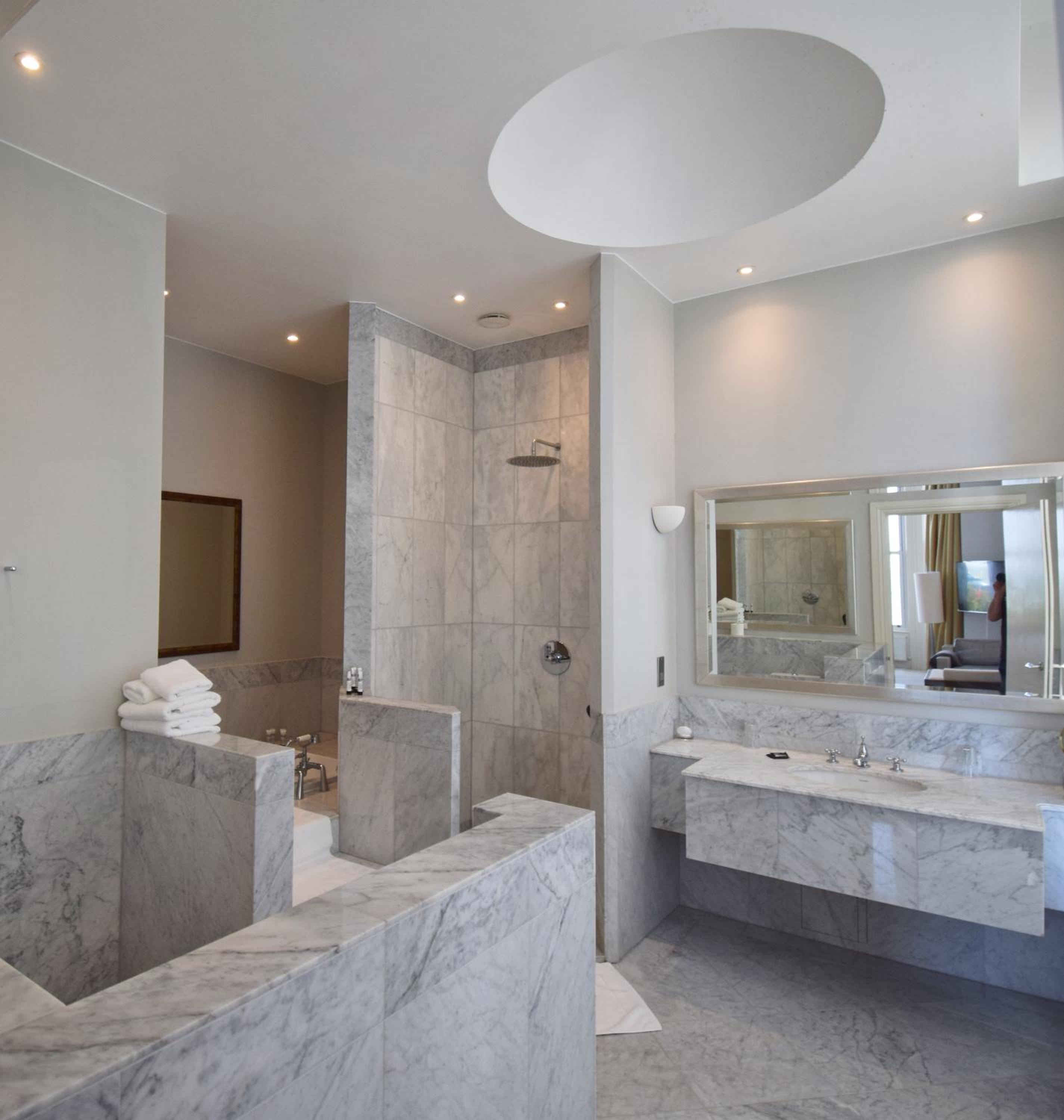 Junior Suite with Sea View - Photo 27