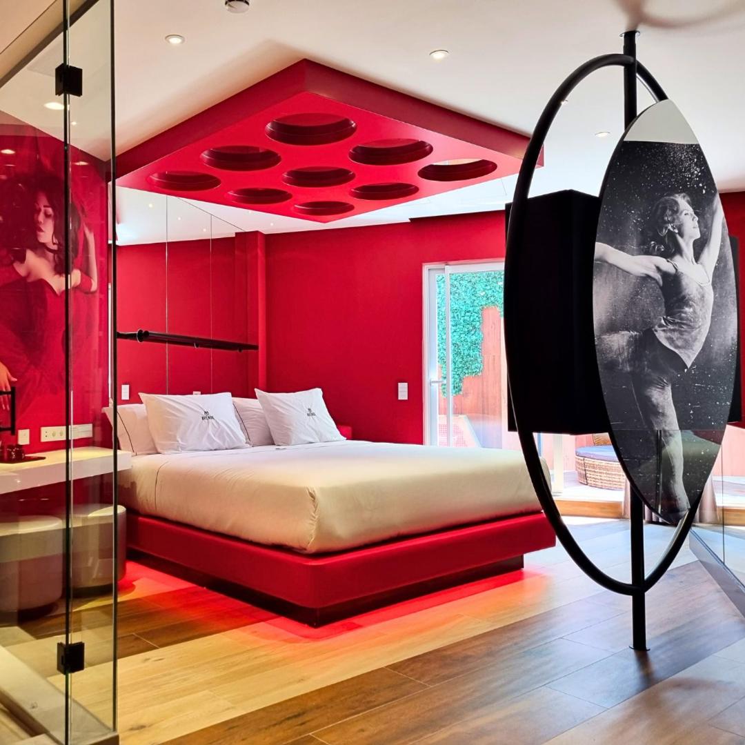 Junior Suite with Private Pool photo 2