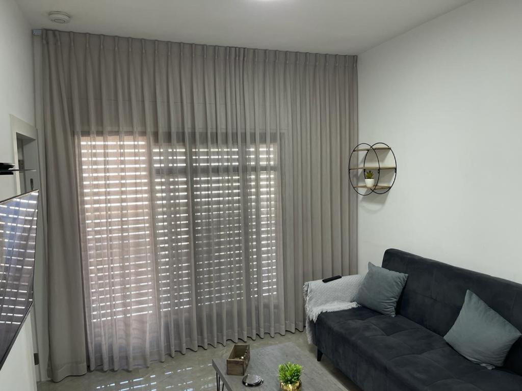 One-Bedroom Apartment - Photo 1