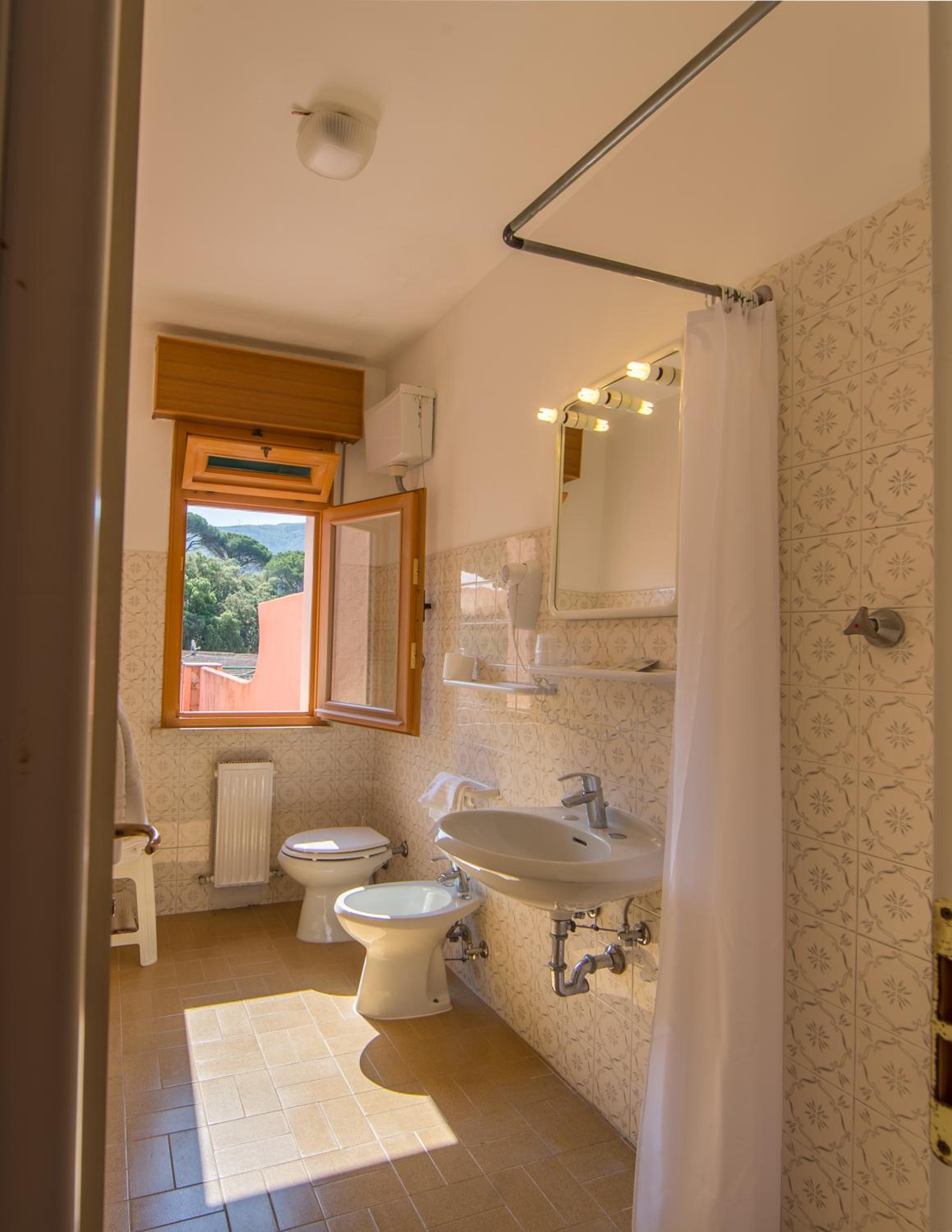 Small Double Room photo 2