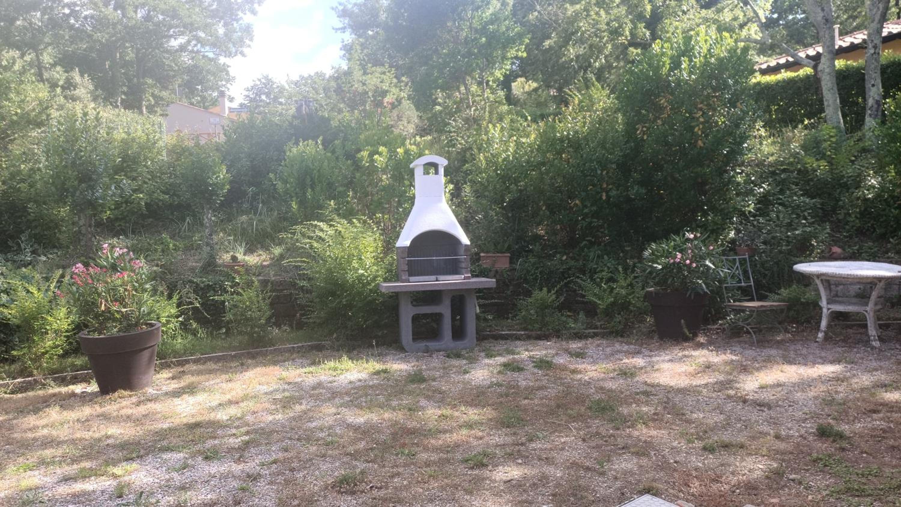 Two-Bedroom House photo 3