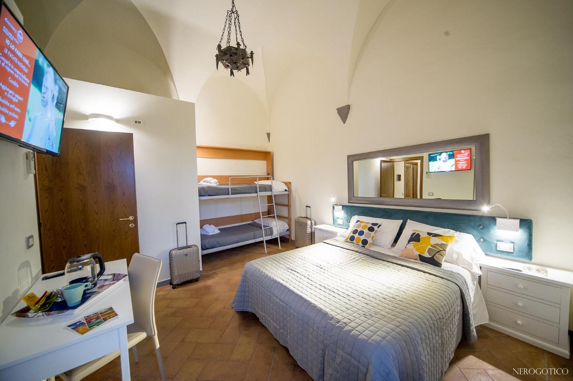 Comfort Quadruple Room - Photo 2