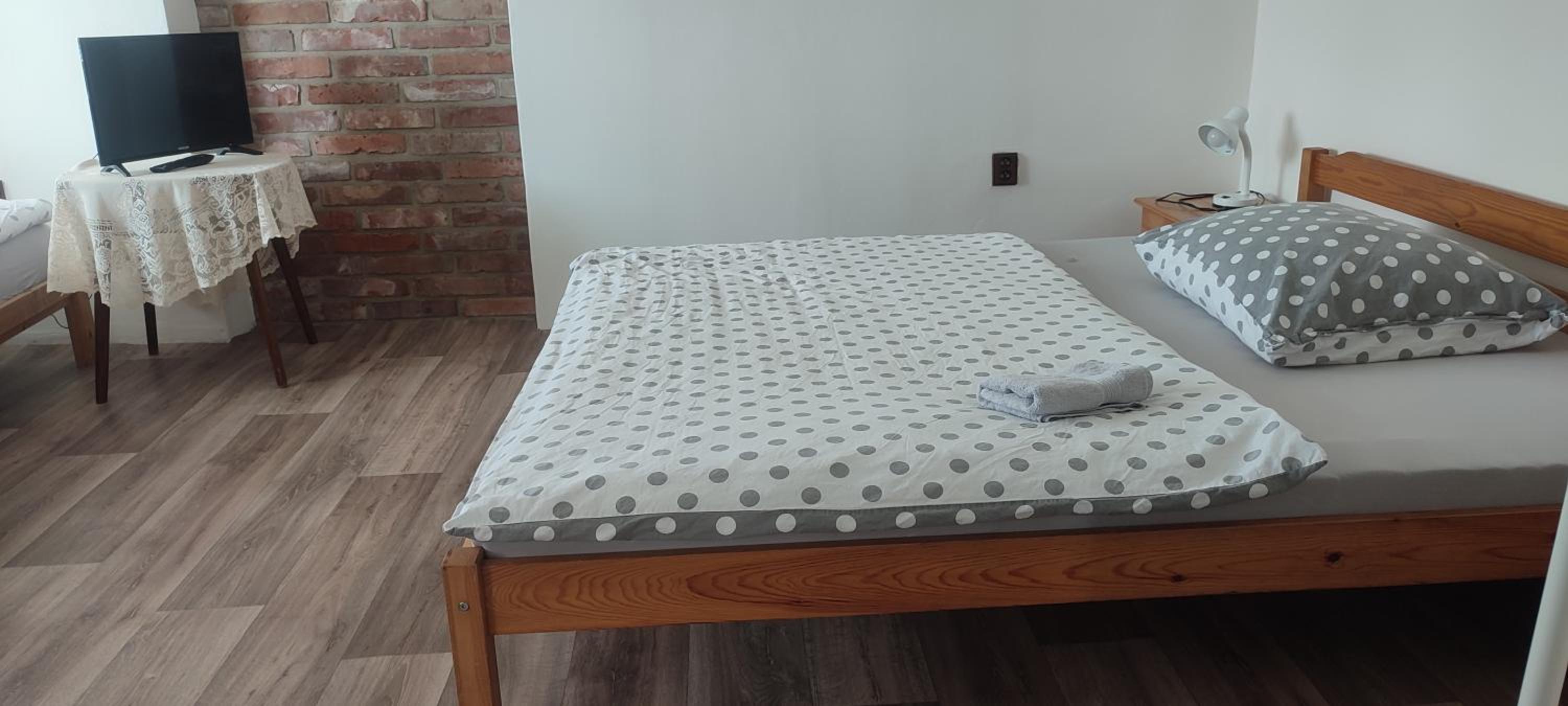 One-Bedroom House photo 1