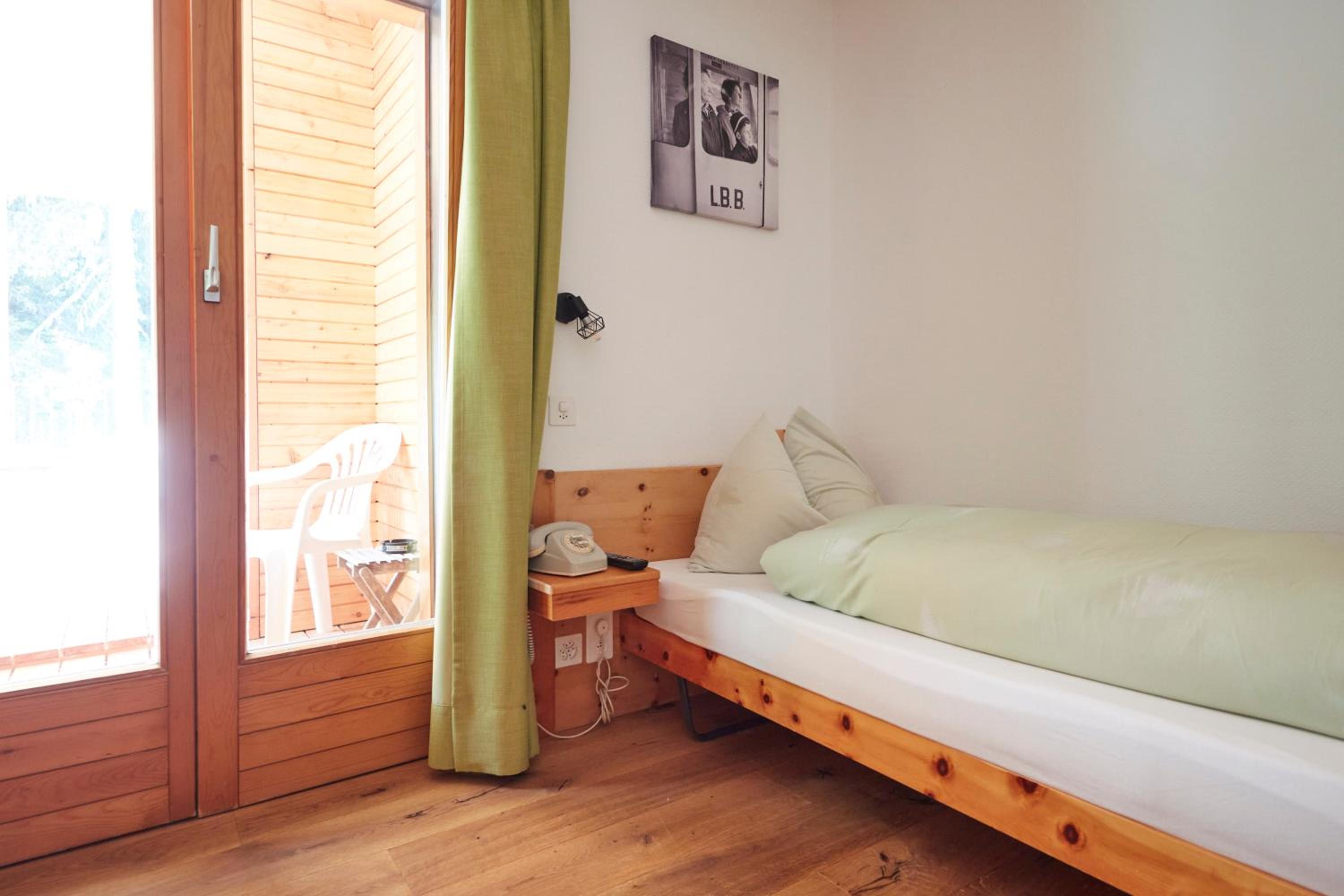 Budget Single Room photo 3