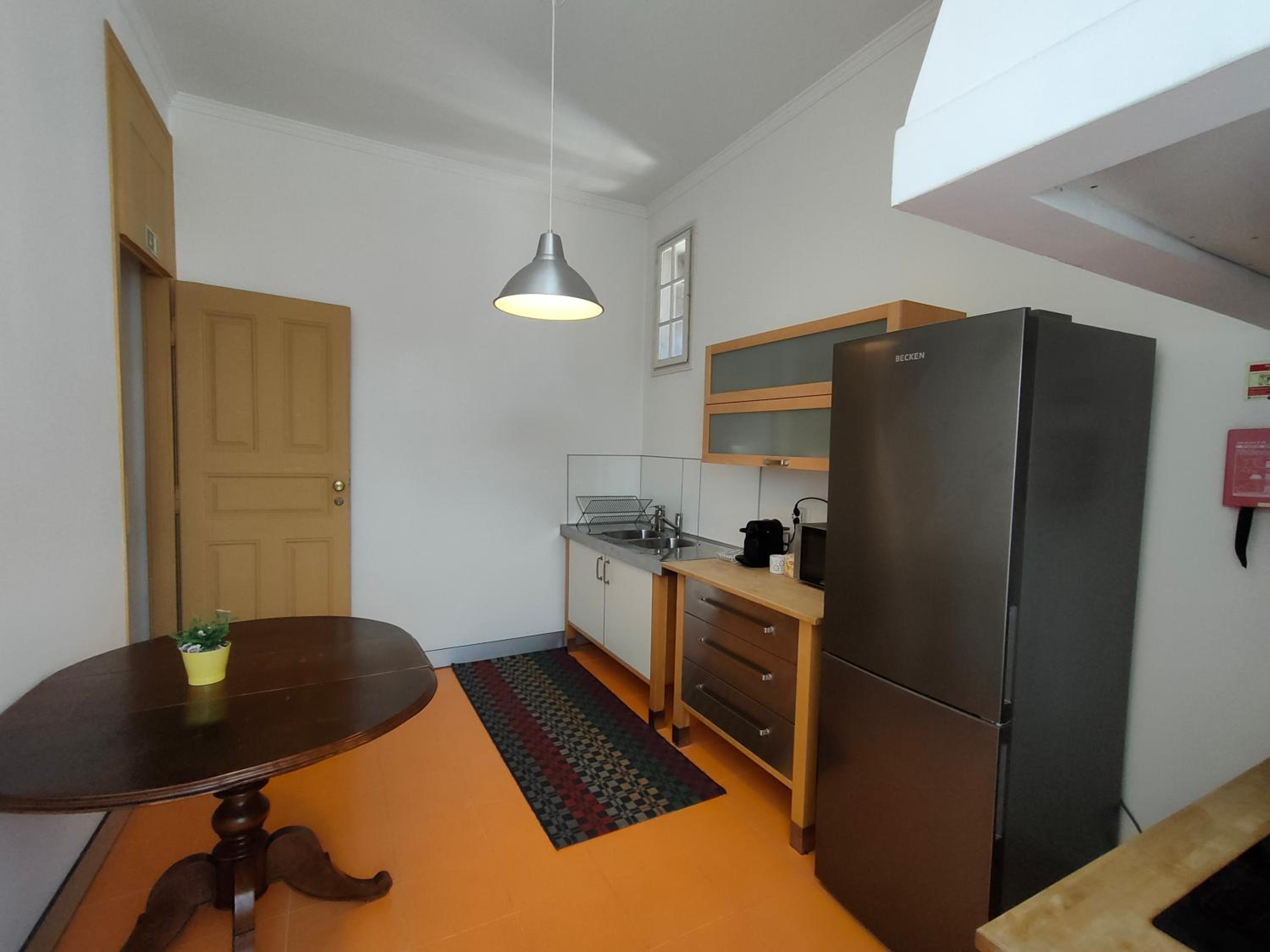 Triple Room with Shared Bathroom photo 2