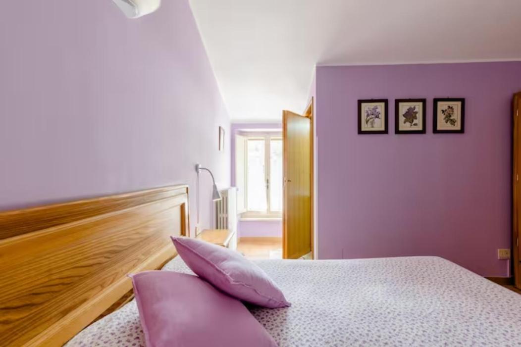 Standard Double or Twin Room - Photo 10