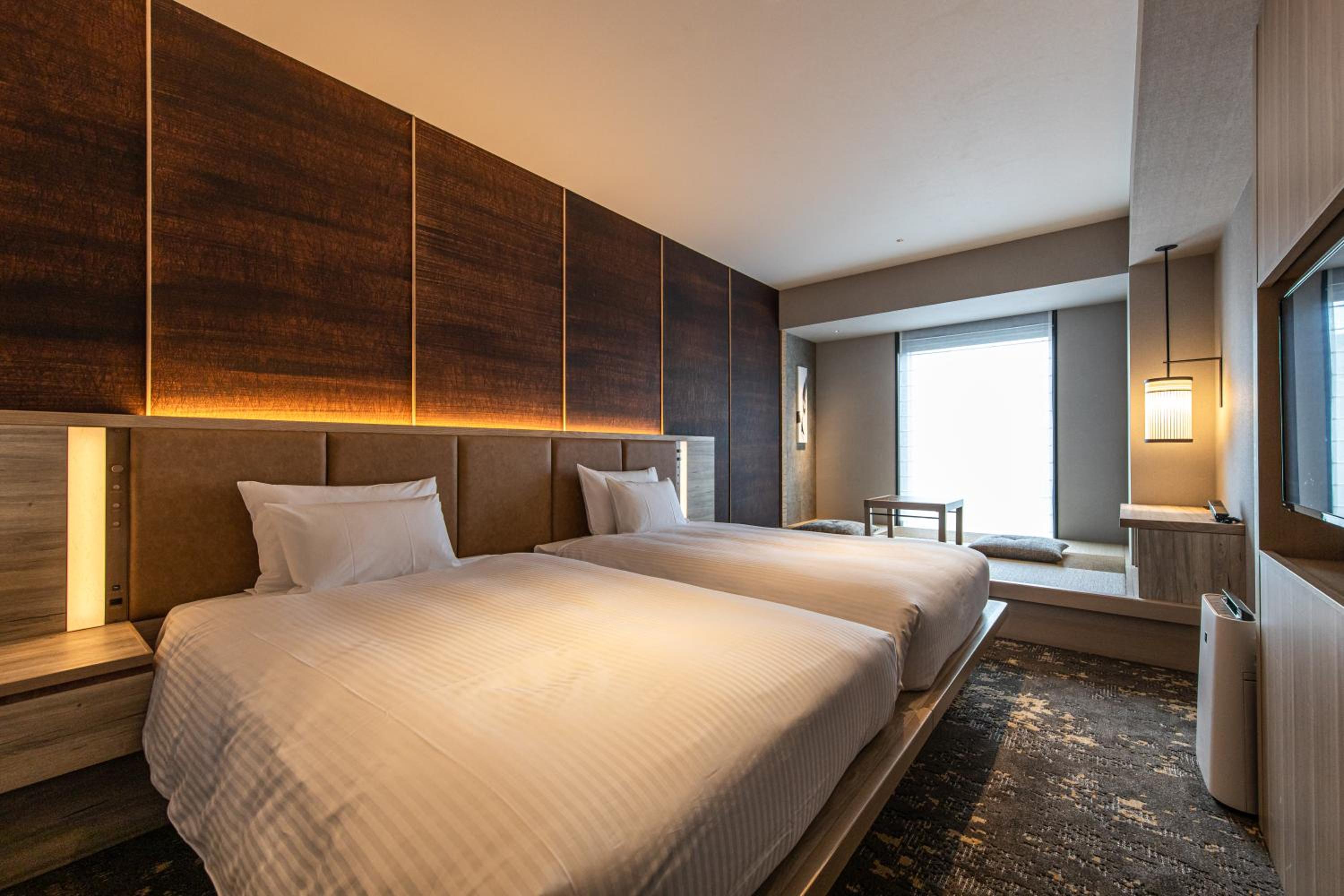 Large Twin Room