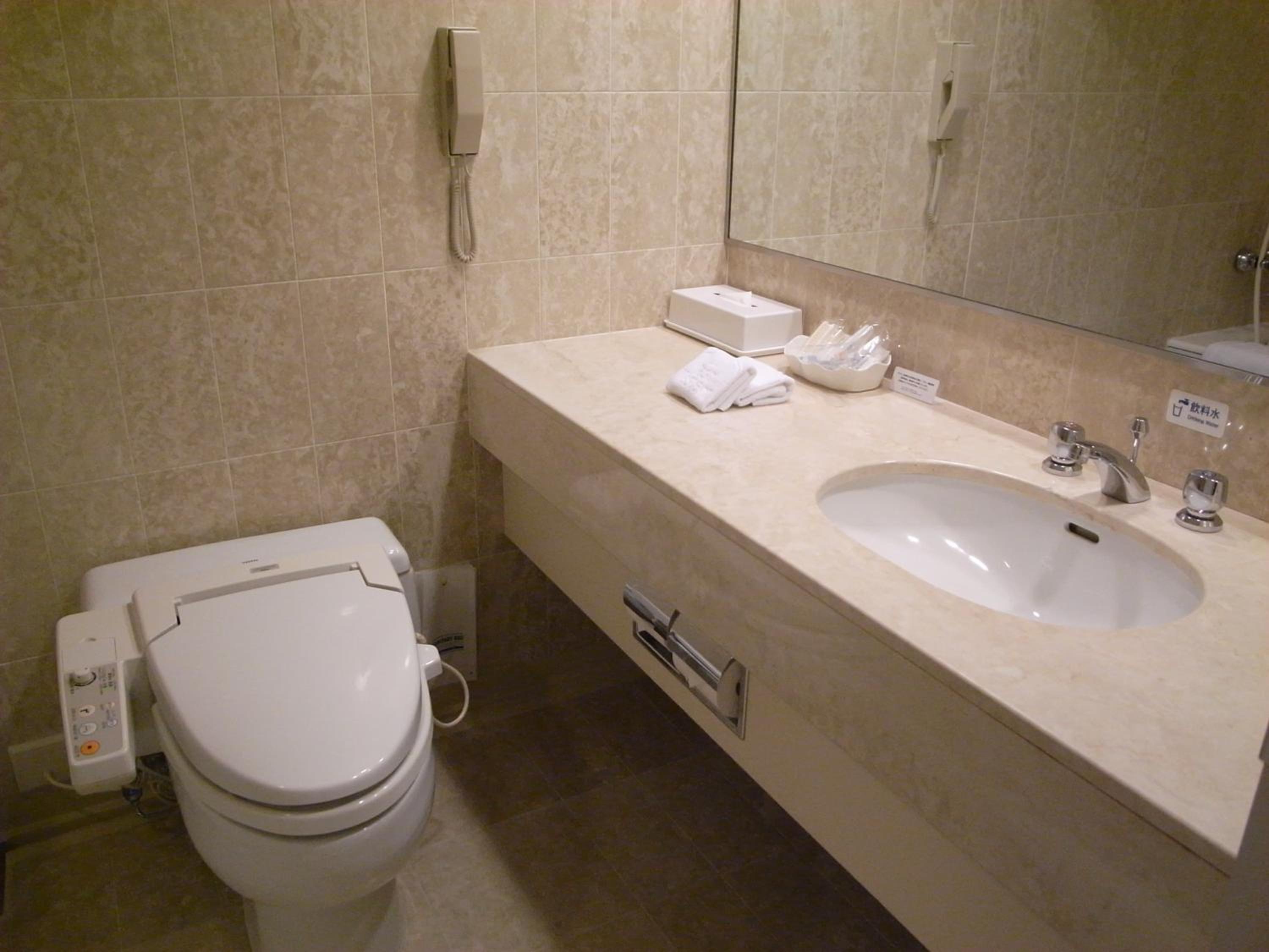 Standard Double Room - Non-Smoking - Photo 2