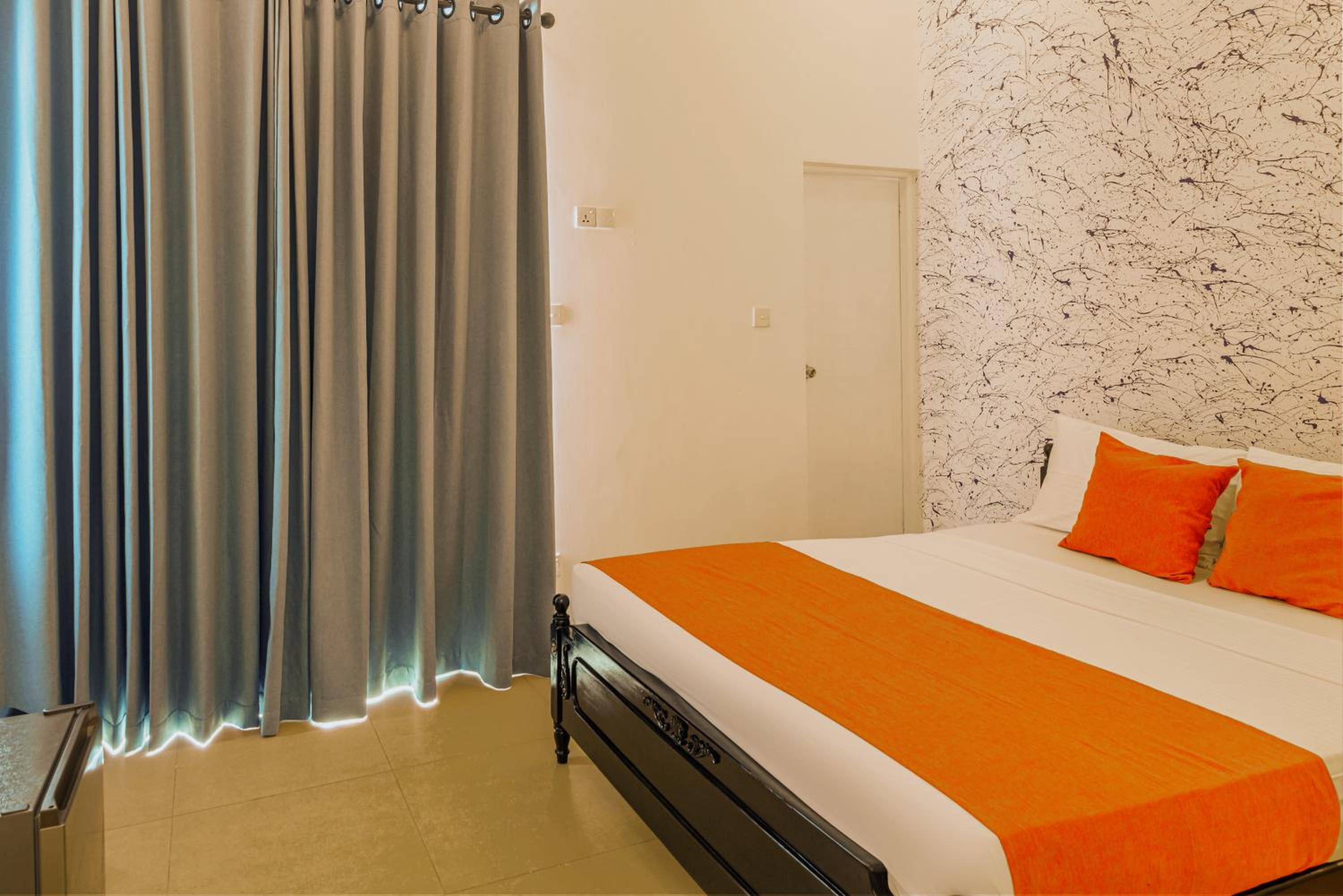 Deluxe Double Room - Photo 14