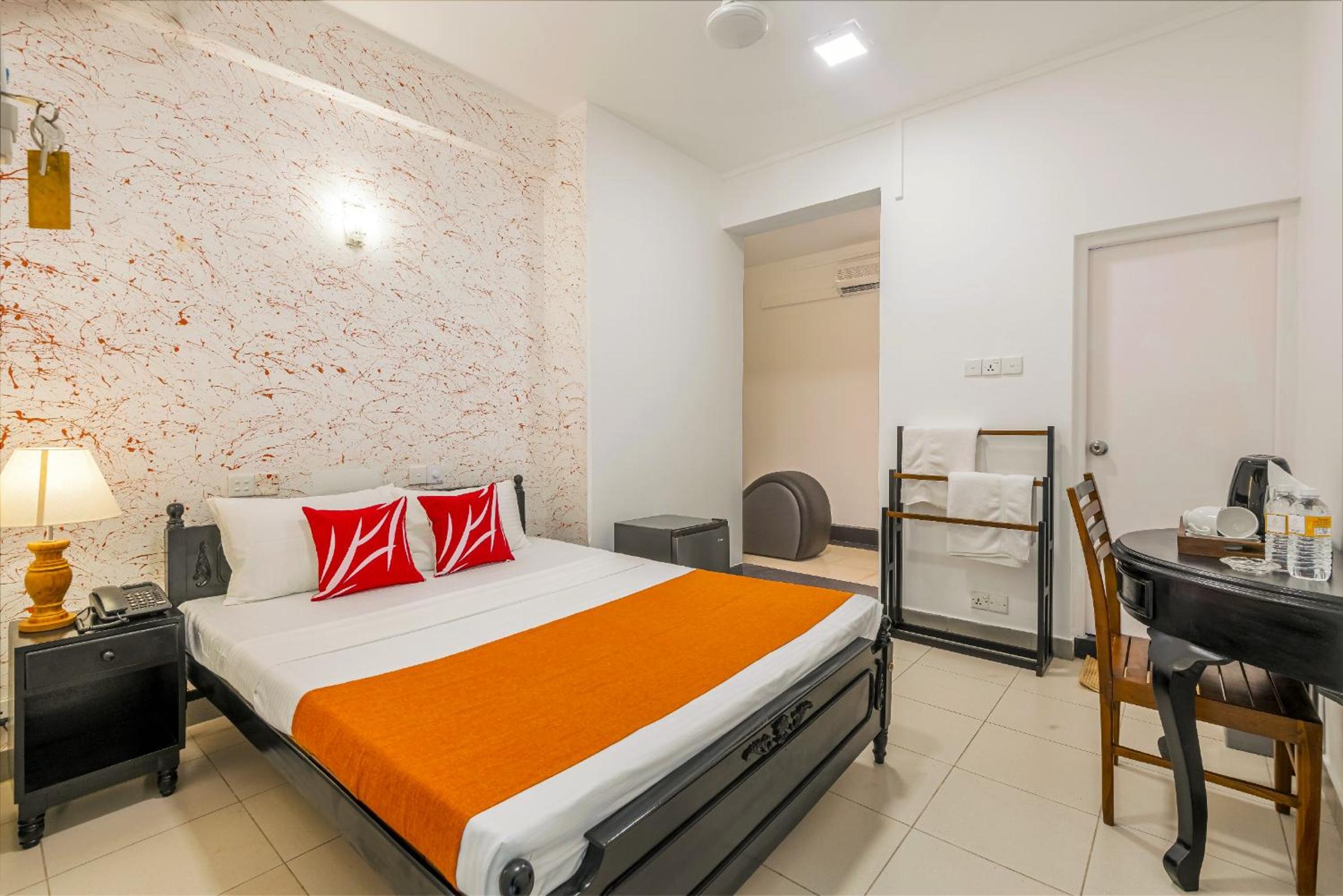 Deluxe Double Room - Photo 10