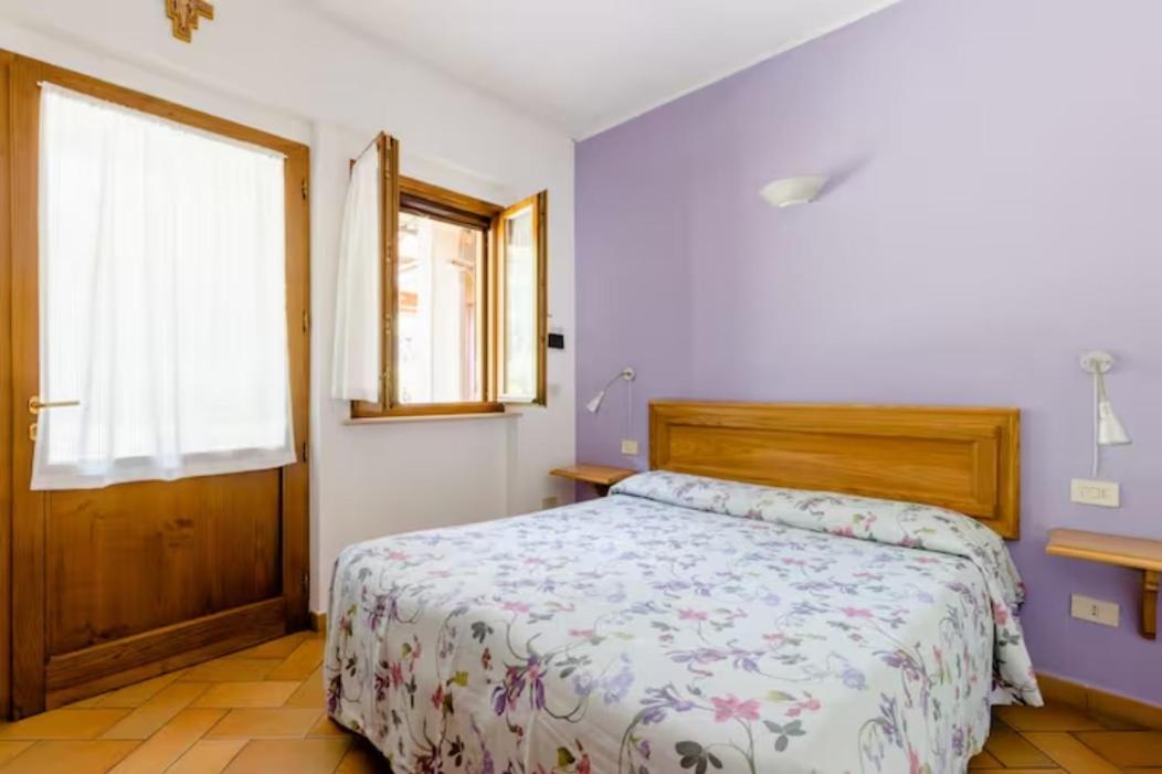Standard Double or Twin Room - Photo 15