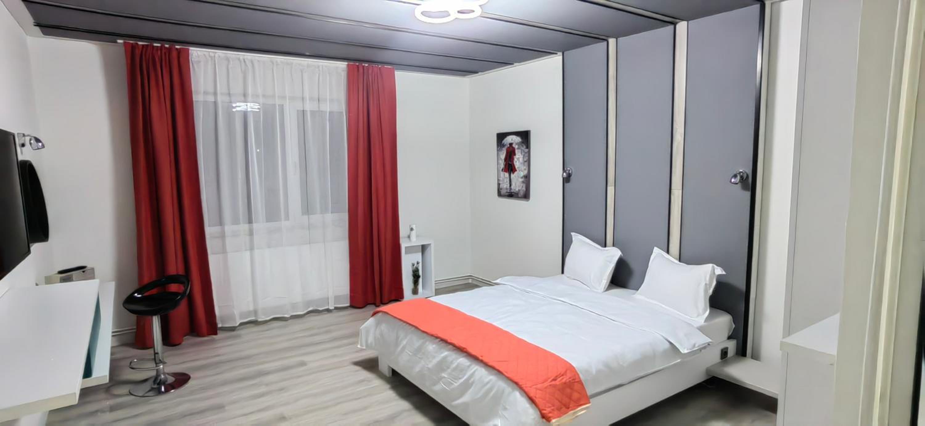 Three-Bedroom Villa photo 3