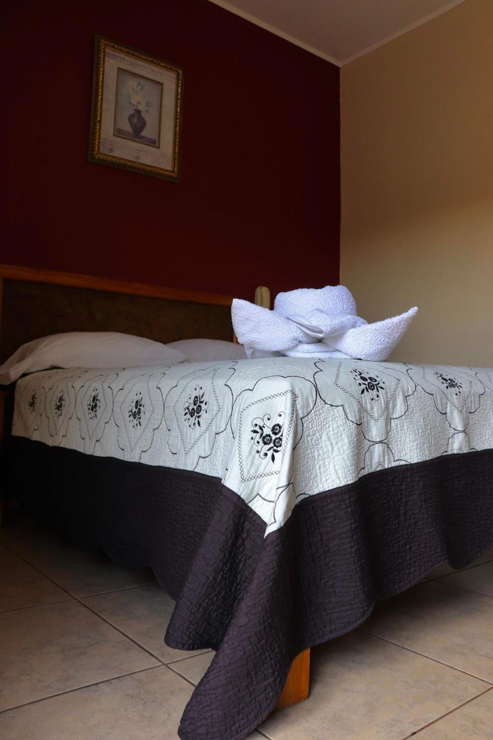 Double Room with Private Bathroom photo 2