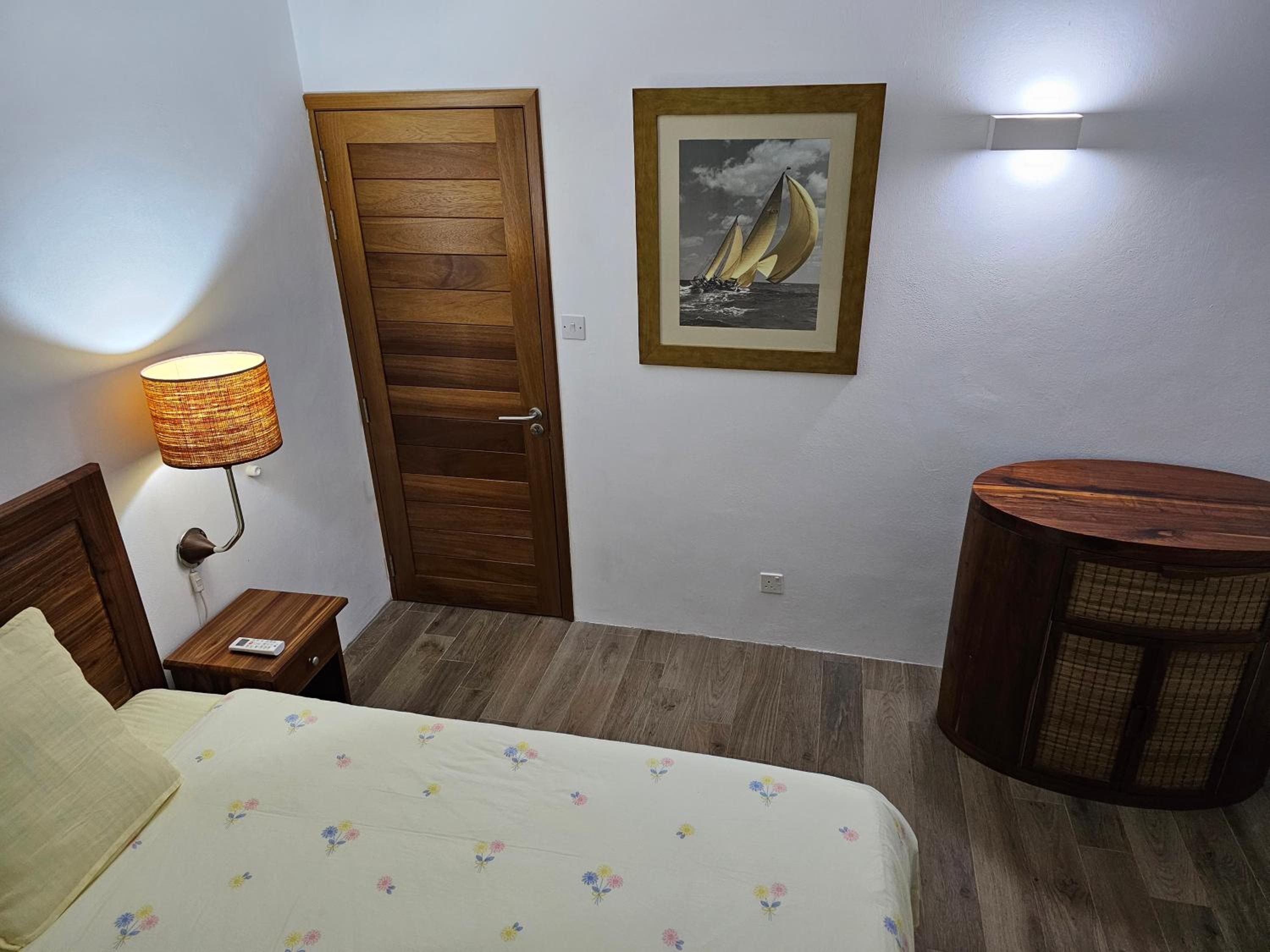 Two-Bedroom Apartment - Photo 19