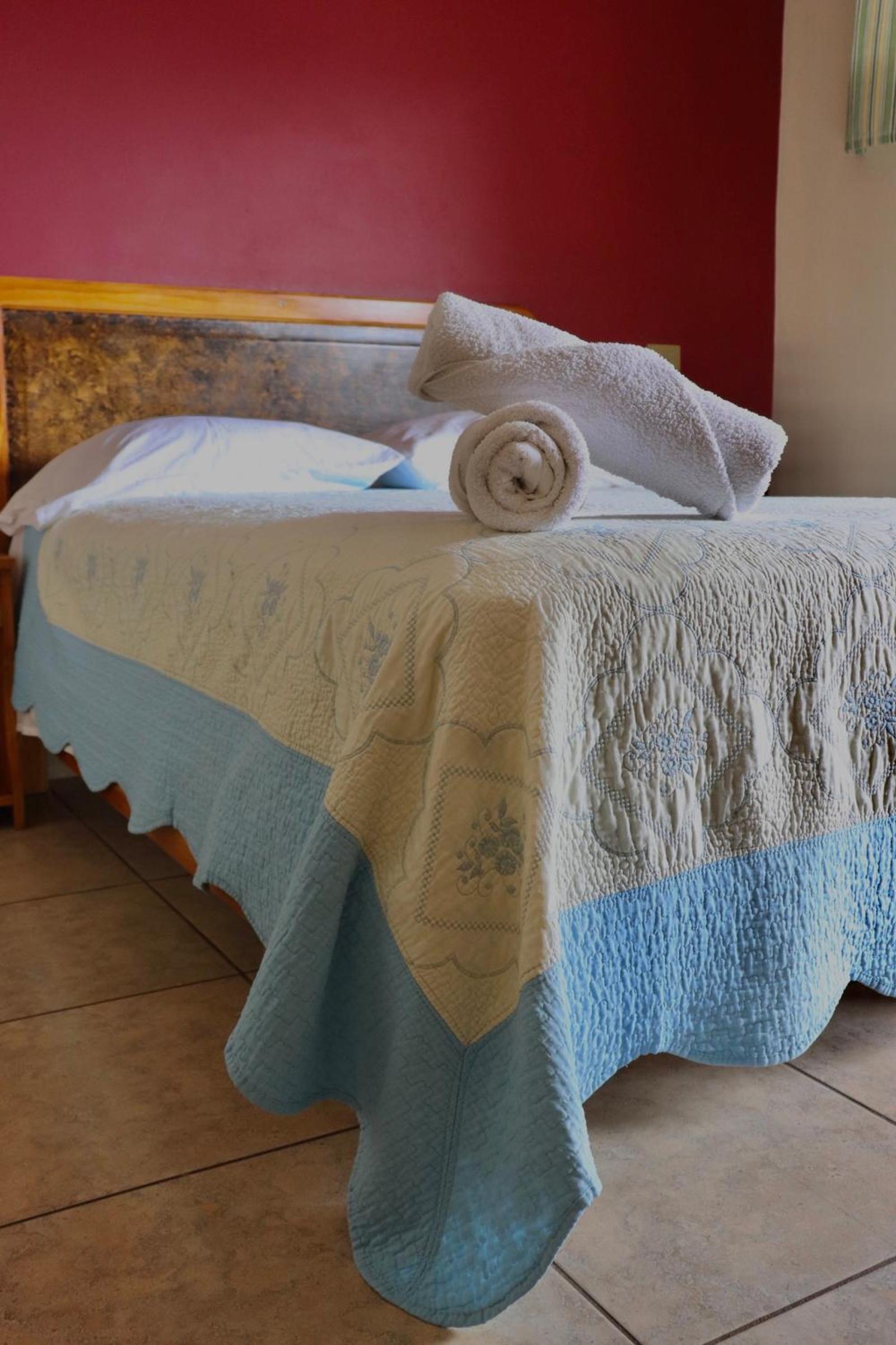 Double Room with Private Bathroom photo 3