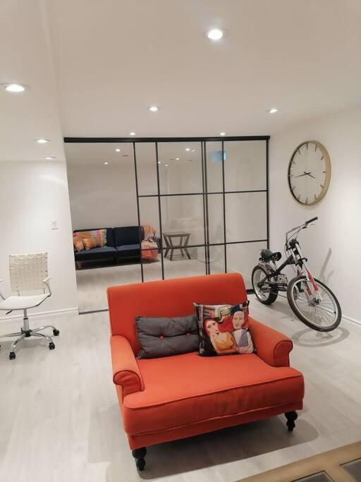 Two-Bedroom Apartment photo 2