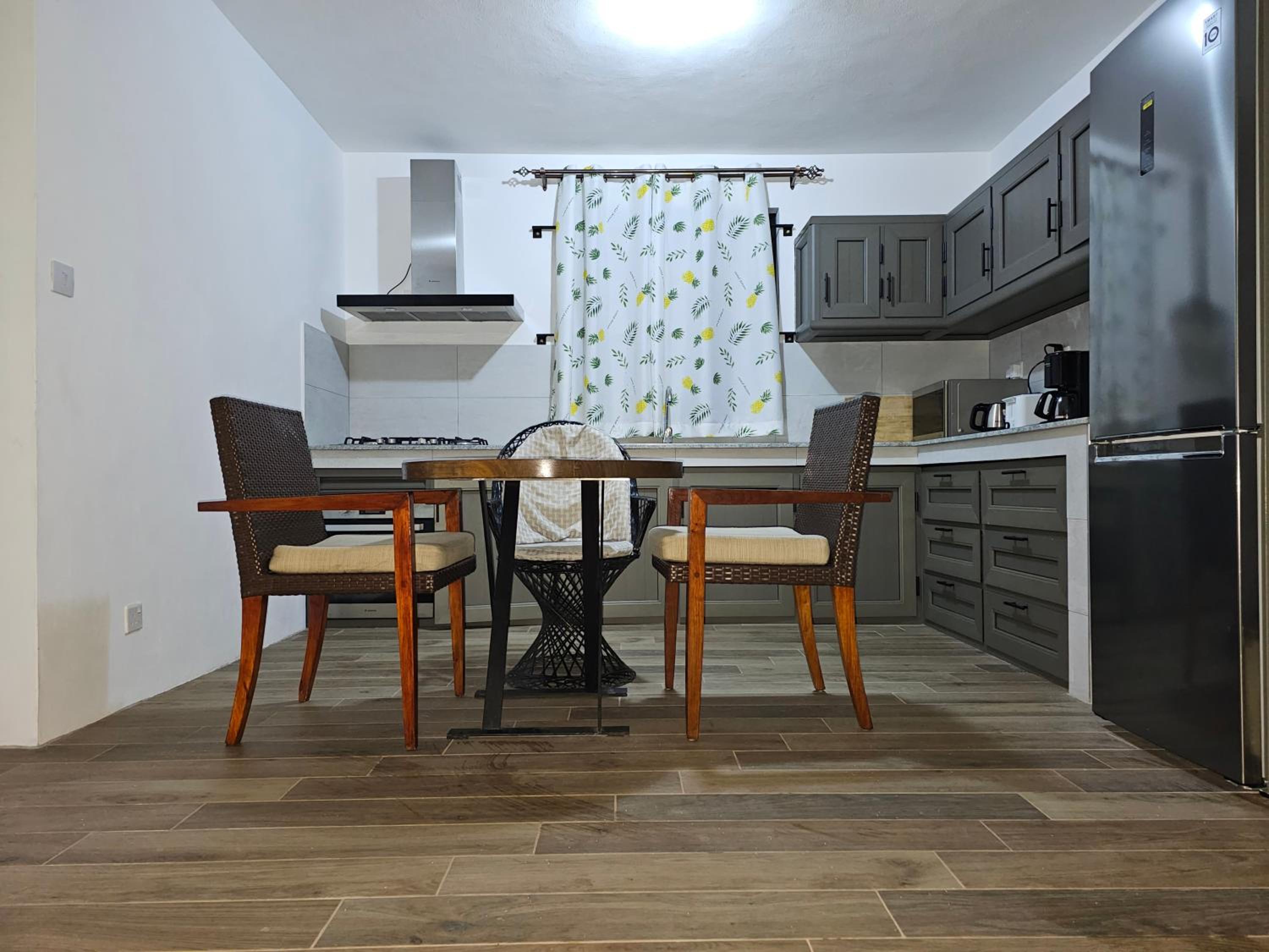 Two-Bedroom Apartment - Photo 12