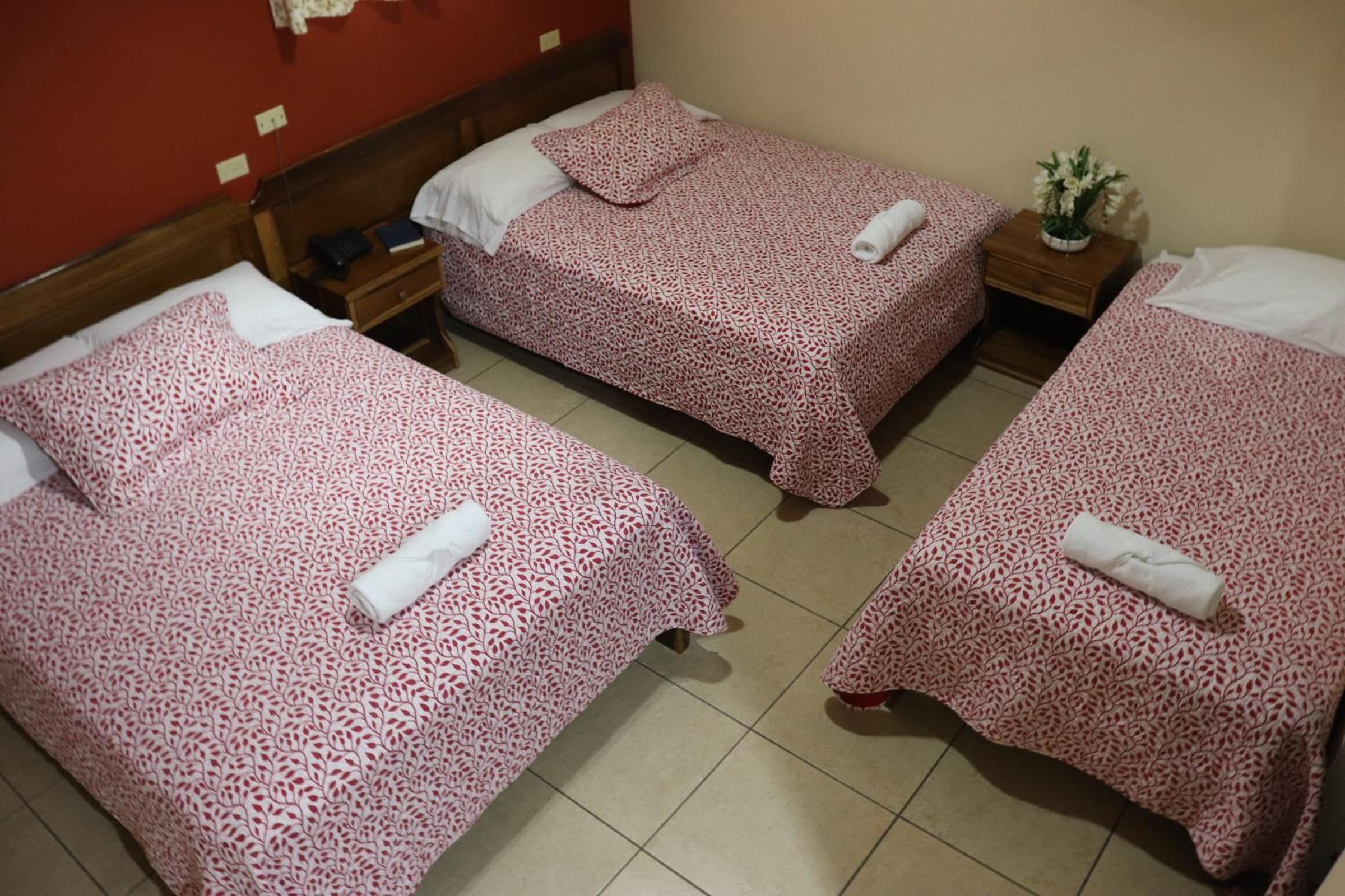 Triple Room with Private Bathroom photo 2