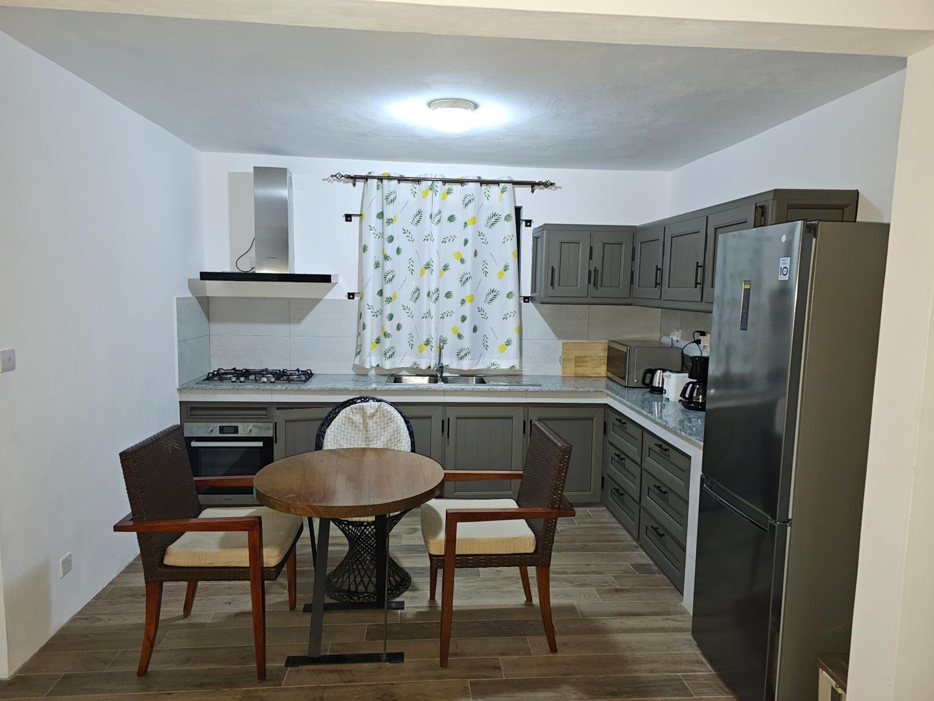 Two-Bedroom Apartment - Photo 15