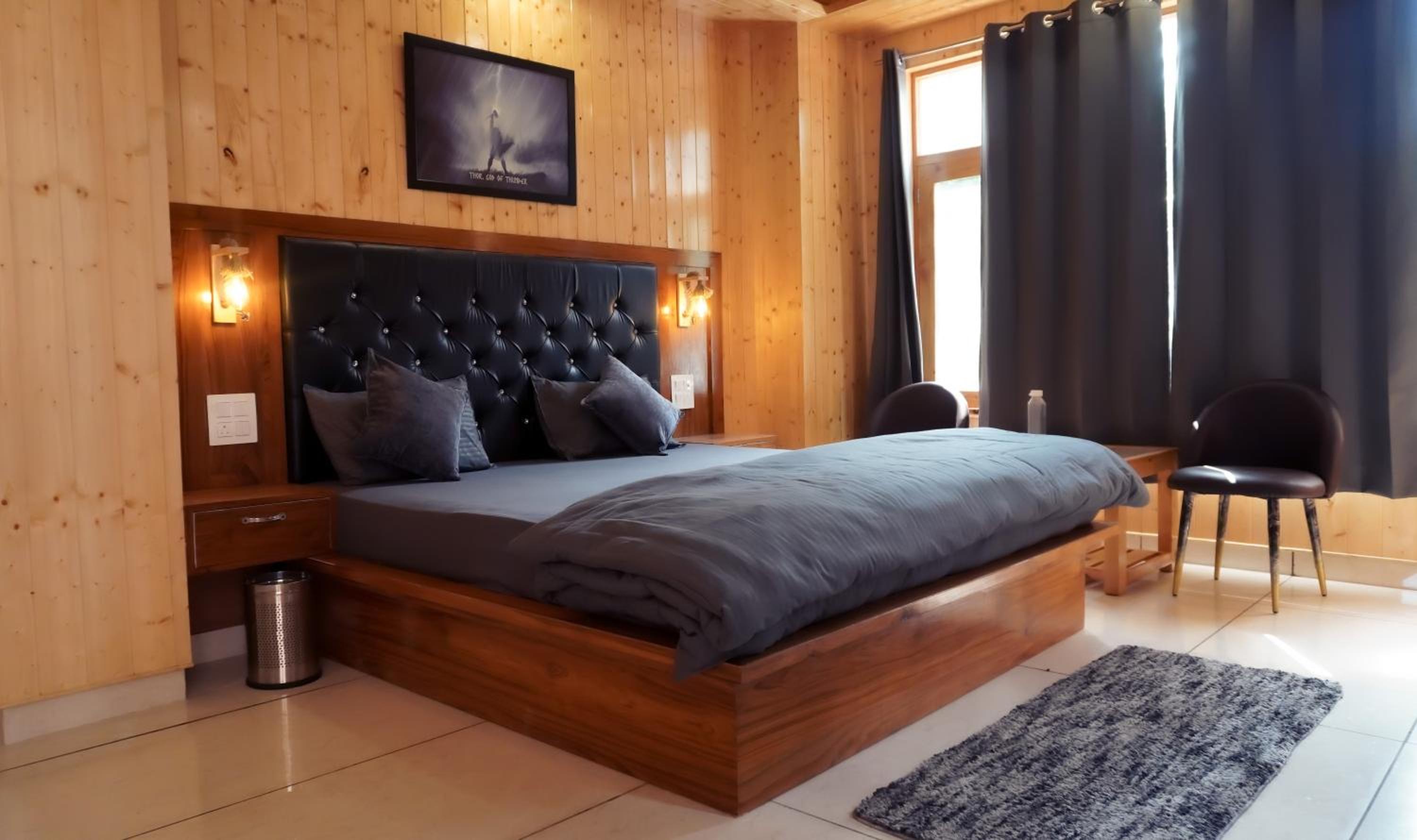 Superior King Room photo 1