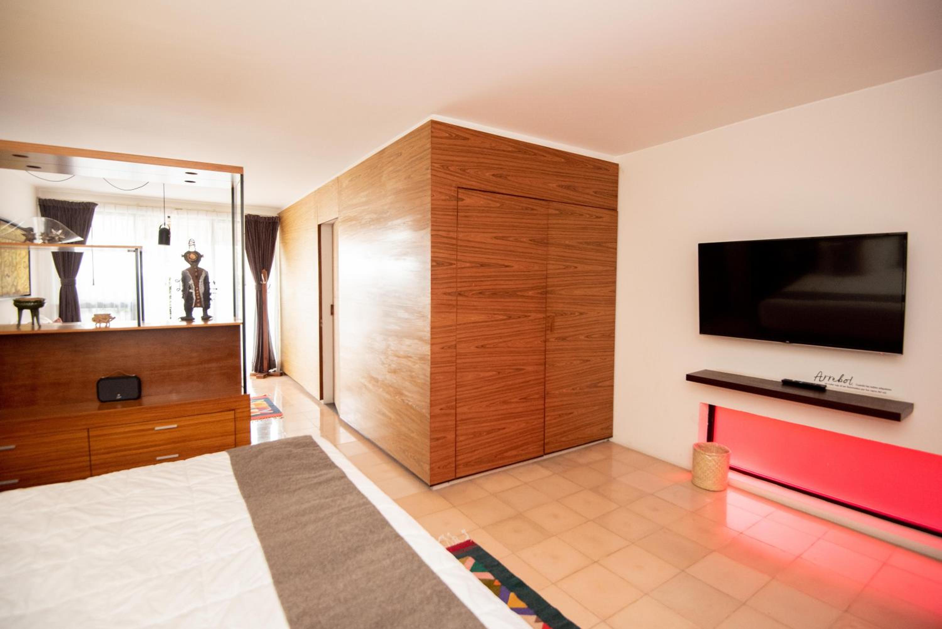 Deluxe Quadruple Room - Photo 2